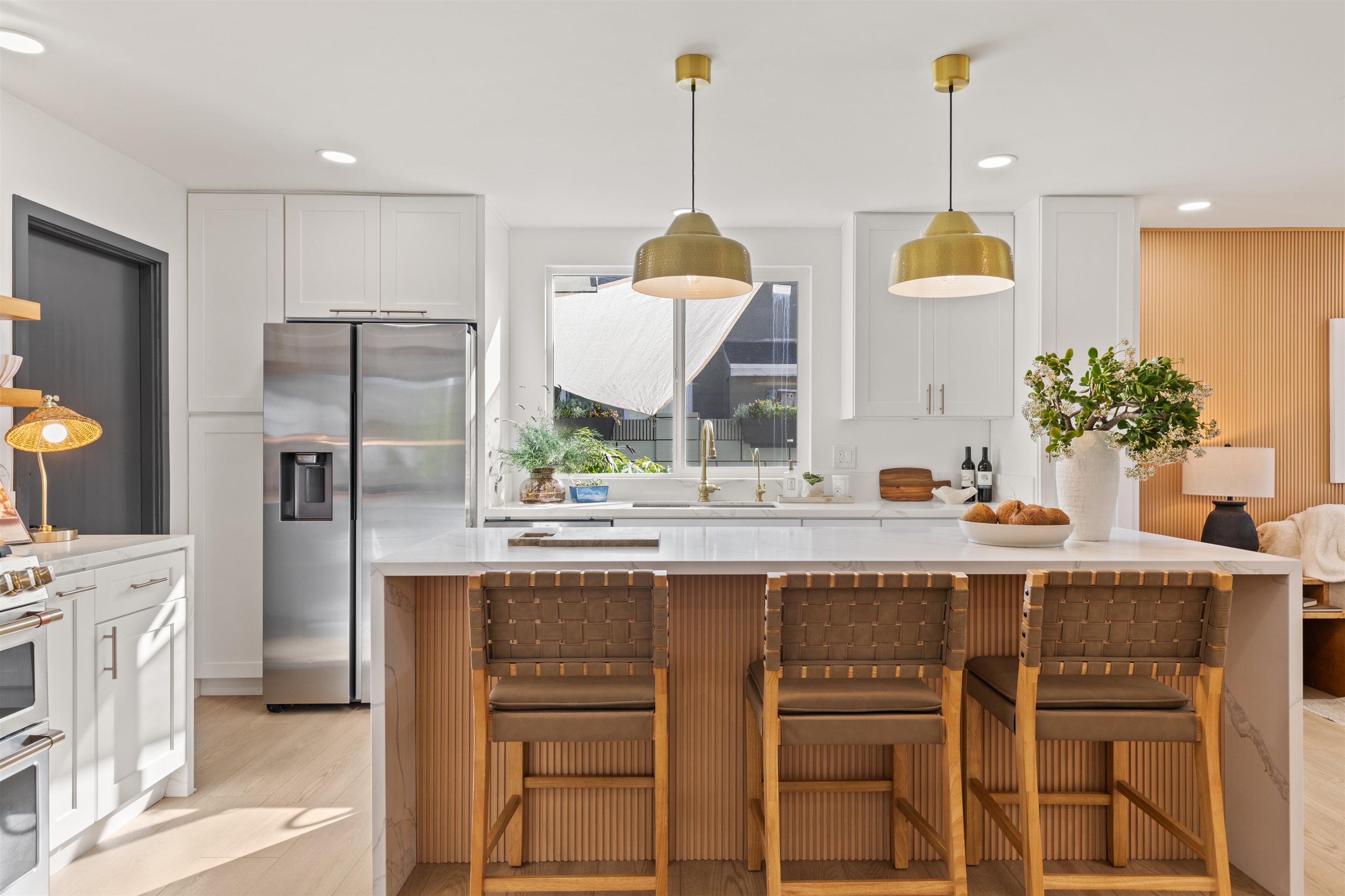 Detail Gallery Image 3 of 40 For 24732 Alanwood St, –,  CA 92630 - 3 Beds | 2 Baths