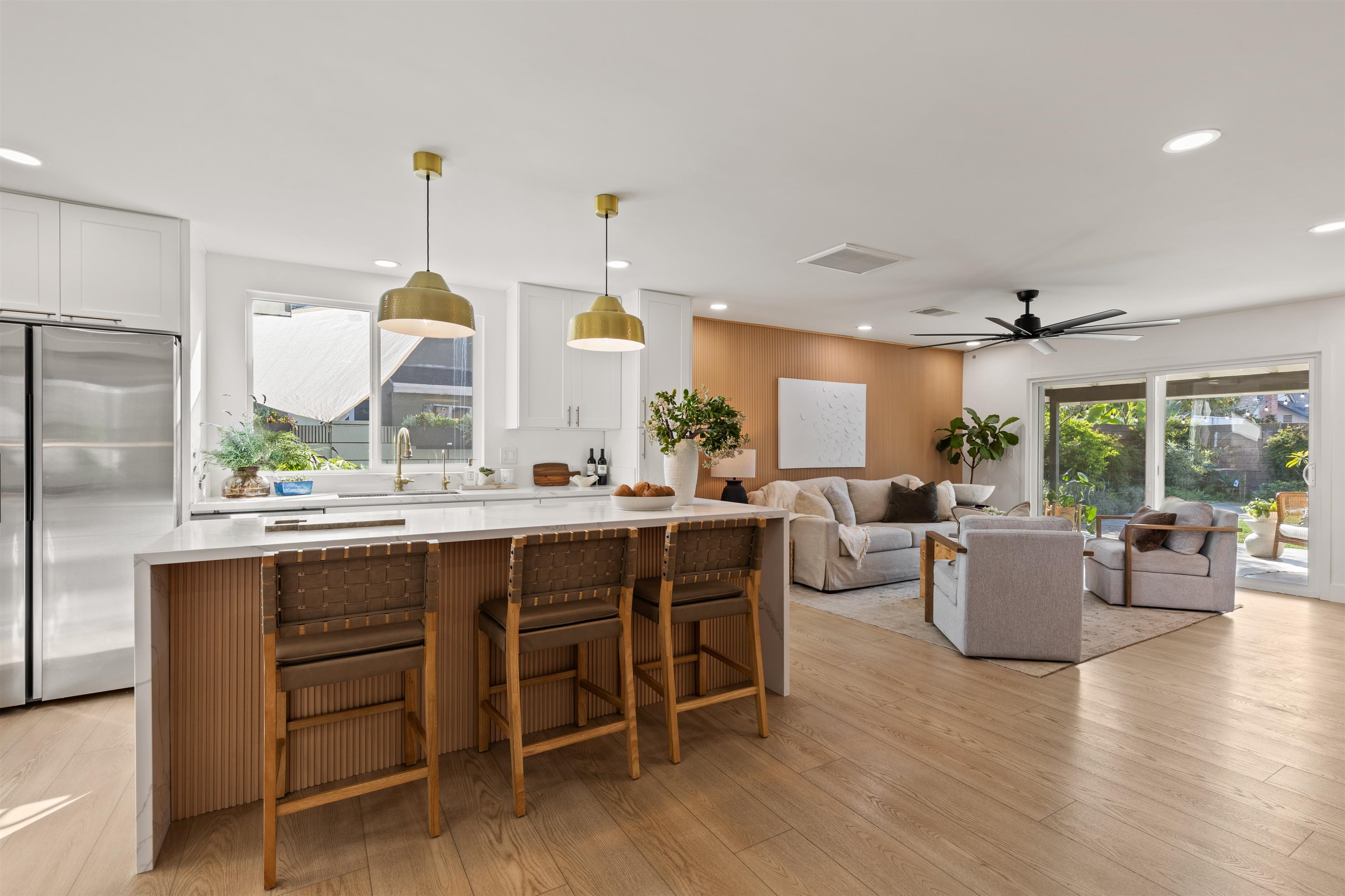 Detail Gallery Image 4 of 40 For 24732 Alanwood St, –,  CA 92630 - 3 Beds | 2 Baths