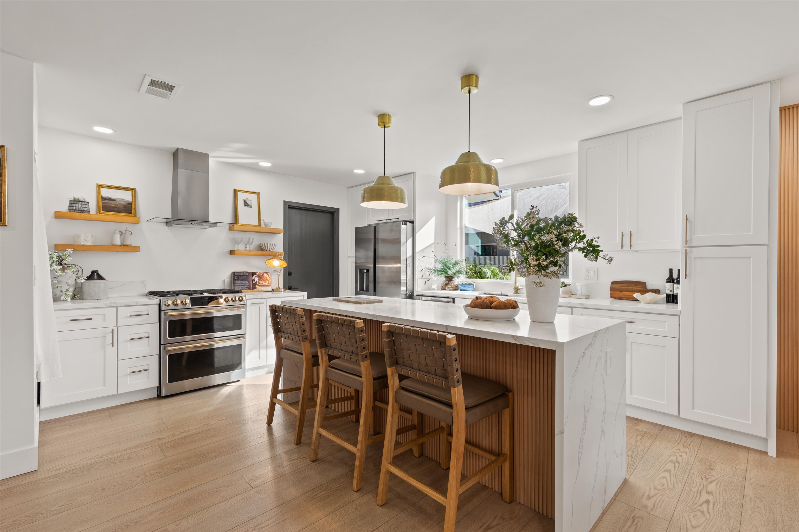 Detail Gallery Image 5 of 40 For 24732 Alanwood St, –,  CA 92630 - 3 Beds | 2 Baths