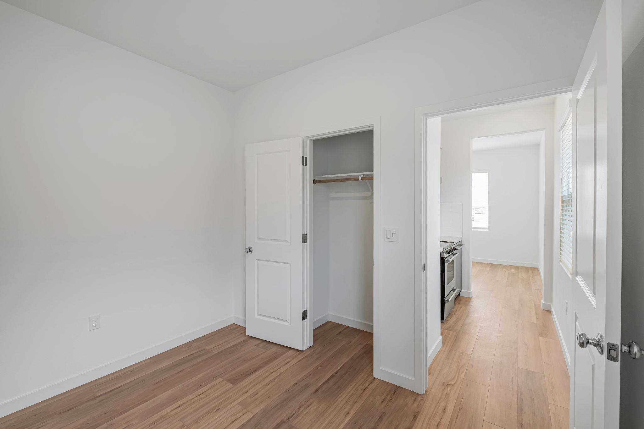 Detail Gallery Image 6 of 13 For 347 Astilbe Street, Discovery Bay,  CA 94505 - 5 Beds | 3/1 Baths