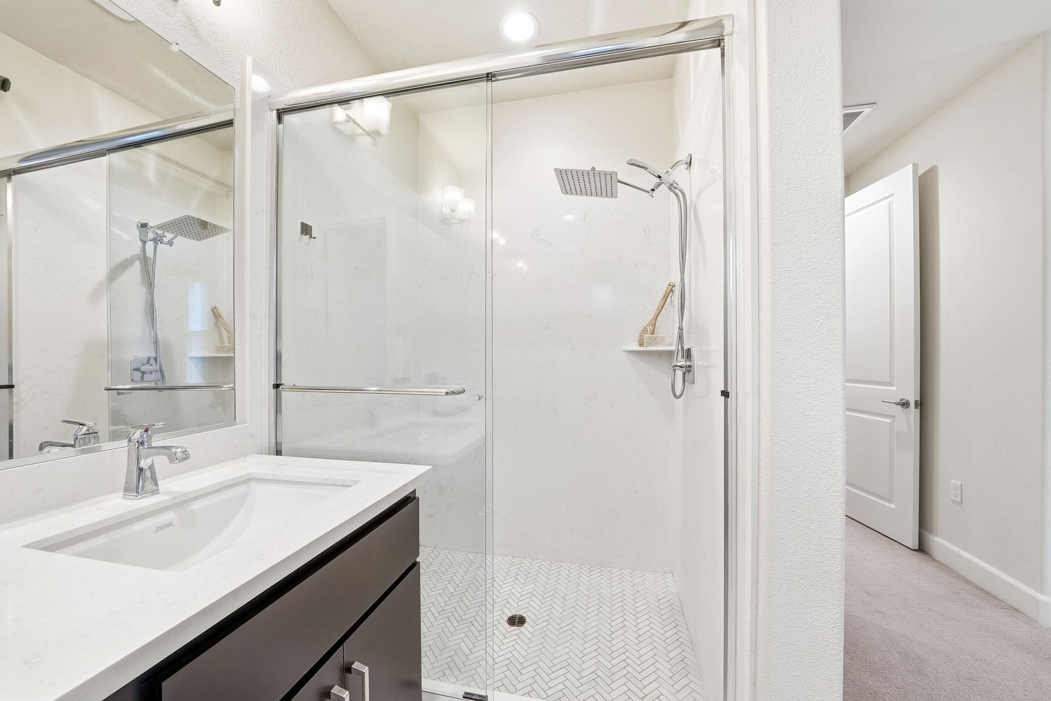 Detail Gallery Image 17 of 33 For 38581 Aventura, Fremont,  CA 94536 - 3 Beds | 2/1 Baths