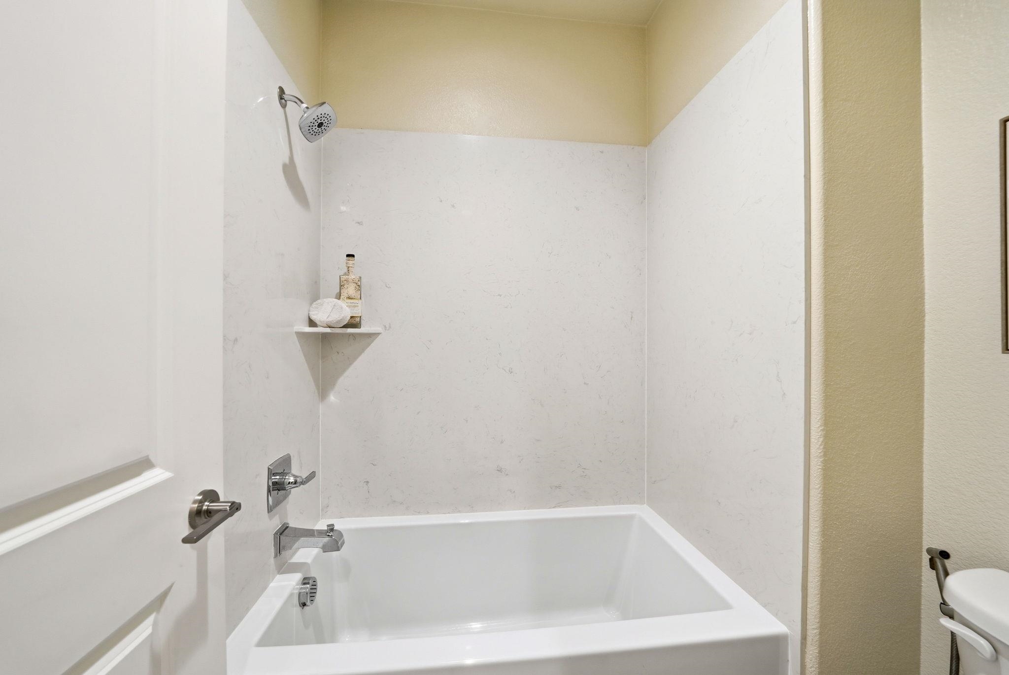 Detail Gallery Image 24 of 33 For 38581 Aventura, Fremont,  CA 94536 - 3 Beds | 2/1 Baths