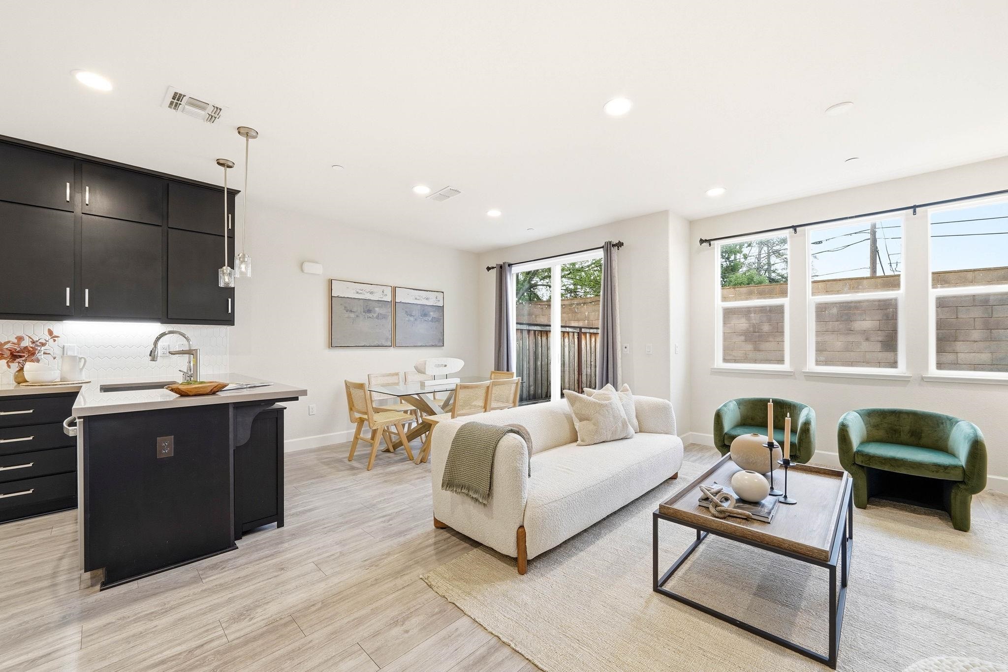 Detail Gallery Image 6 of 33 For 38581 Aventura, Fremont,  CA 94536 - 3 Beds | 2/1 Baths