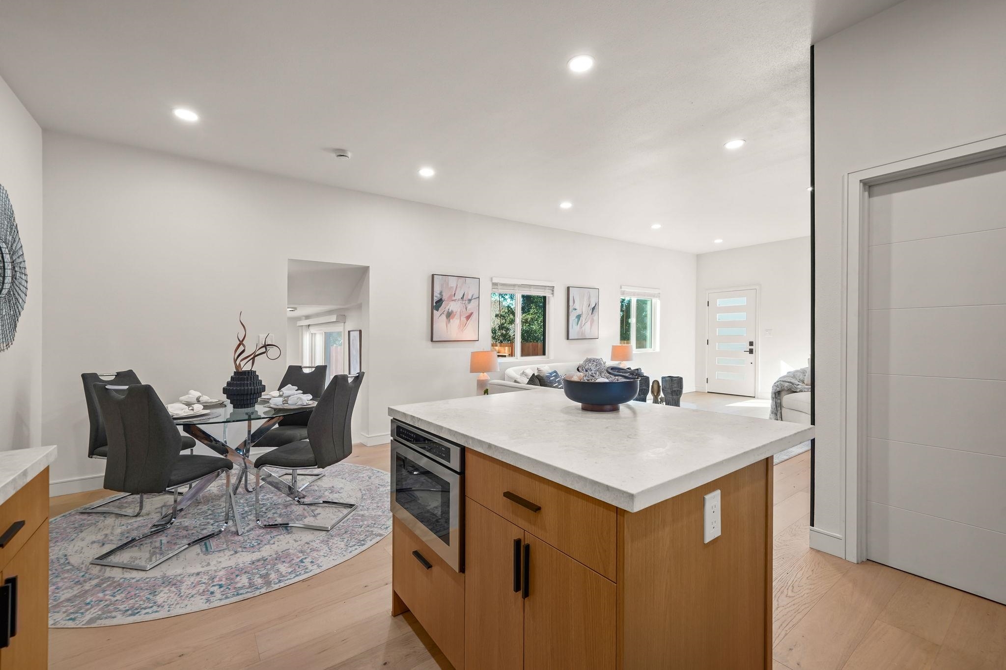 Detail Gallery Image 13 of 42 For 1120 Evans Ave, Napa,  CA 94559-2137 - 4 Beds | 3/1 Baths