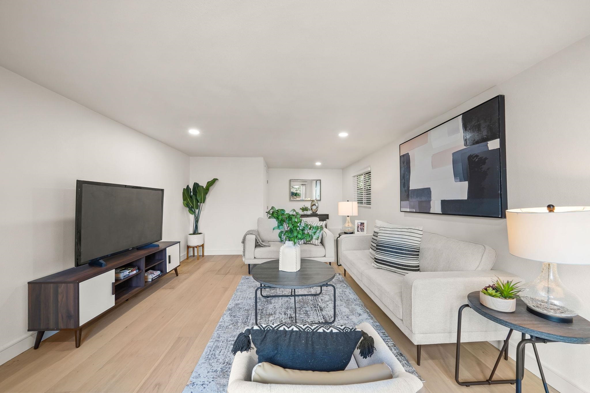 Detail Gallery Image 14 of 42 For 1120 Evans Ave, Napa,  CA 94559-2137 - 4 Beds | 3/1 Baths