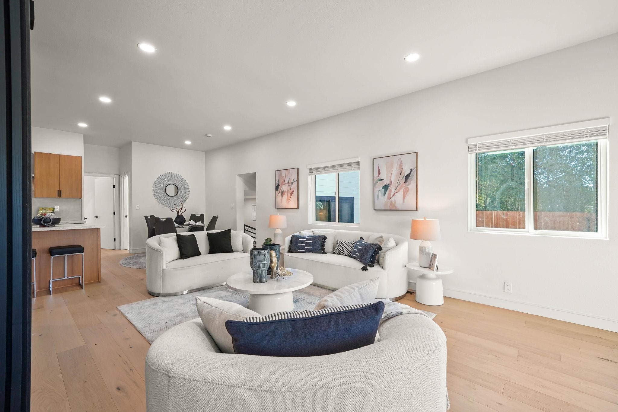 Detail Gallery Image 6 of 42 For 1120 Evans Ave, Napa,  CA 94559-2137 - 4 Beds | 3/1 Baths