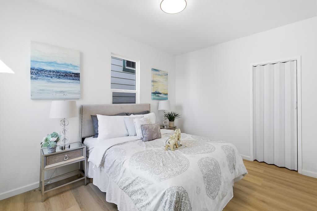 Detail Gallery Image 23 of 43 For 2217 E 24th St, Oakland,  CA 94606 - 3 Beds | 1/1 Baths