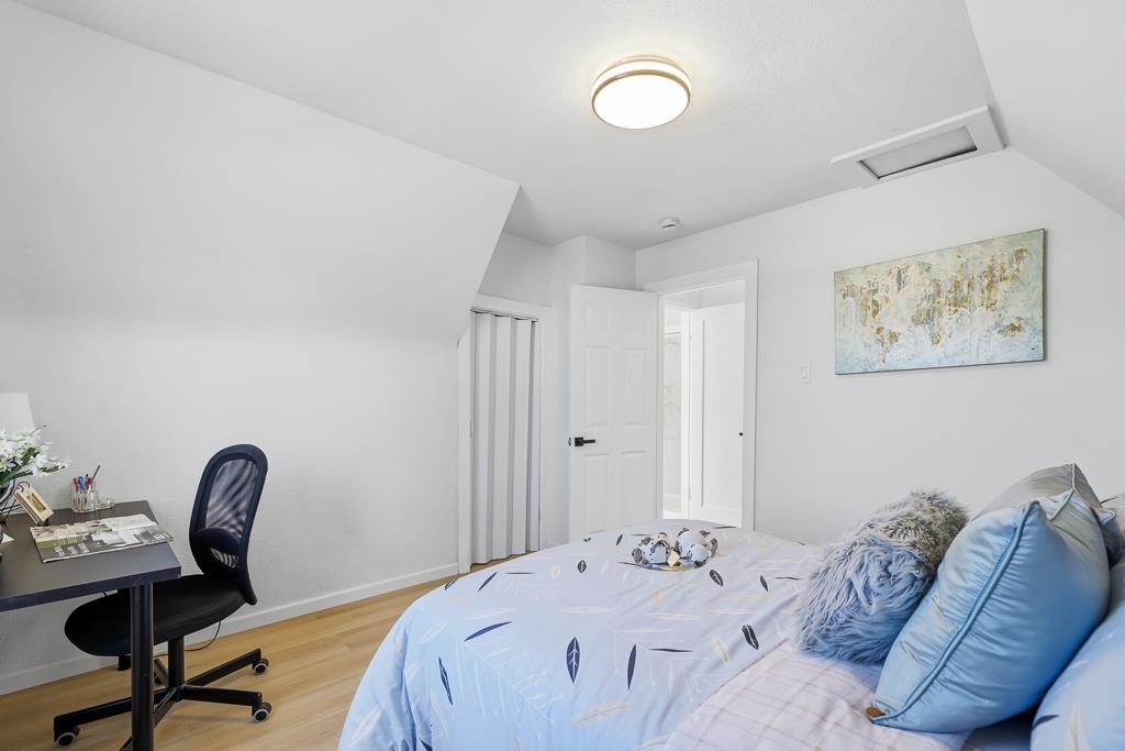 Detail Gallery Image 36 of 43 For 2217 E 24th St, Oakland,  CA 94606 - 3 Beds | 1/1 Baths