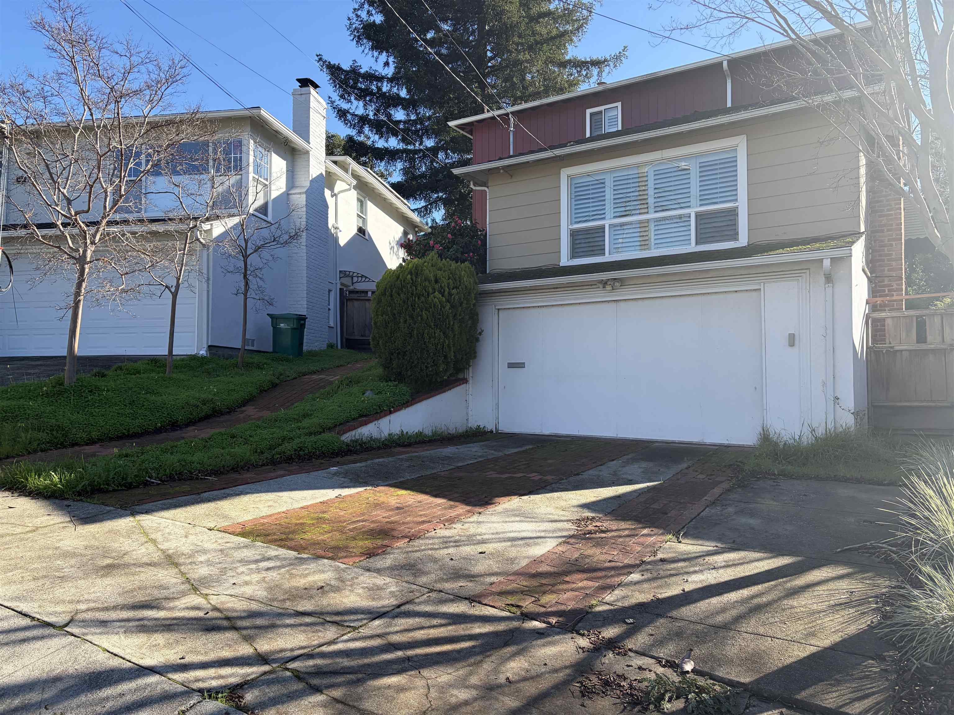 Front Image Thumbnail for BE41120433