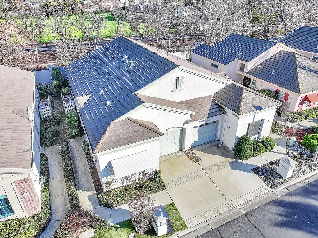 Detail Gallery Image 2 of 41 For 360 Winesap Dr, Brentwood,  CA 94513 - 2 Beds | 2 Baths