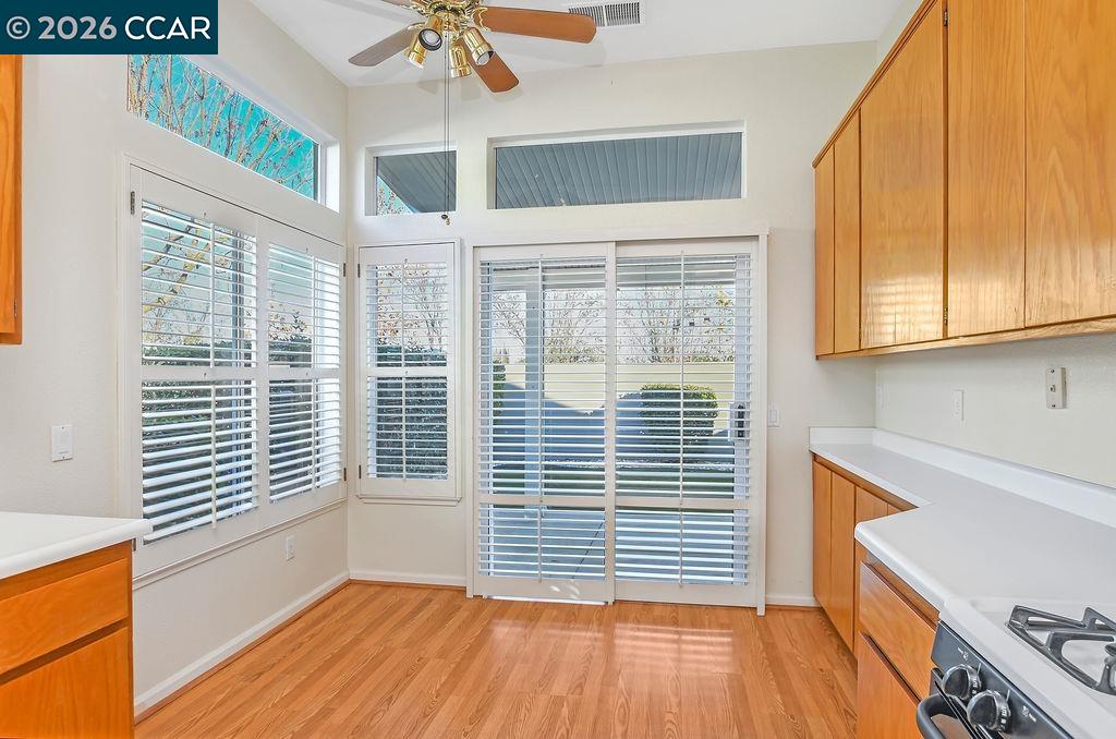 Detail Gallery Image 13 of 39 For 360 Winesap Dr, Brentwood,  CA 94513 - 2 Beds | 2 Baths