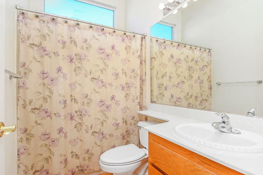 Detail Gallery Image 14 of 41 For 360 Winesap Dr, Brentwood,  CA 94513 - 2 Beds | 2 Baths
