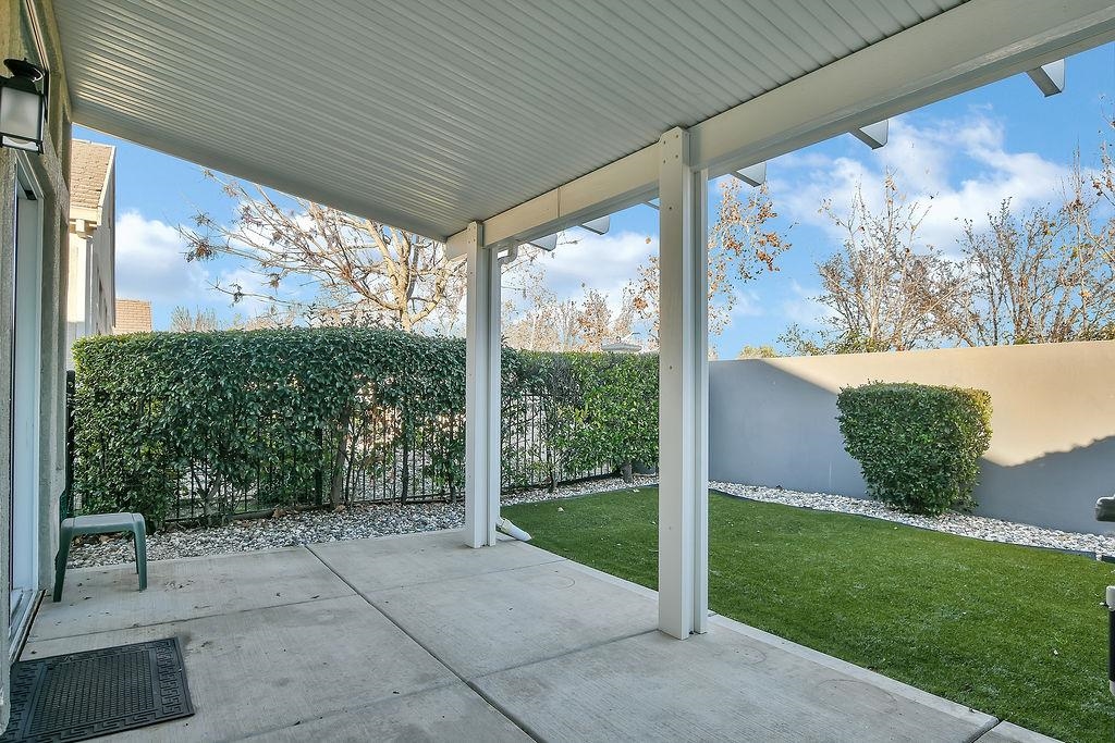 Detail Gallery Image 23 of 41 For 360 Winesap Dr, Brentwood,  CA 94513 - 2 Beds | 2 Baths