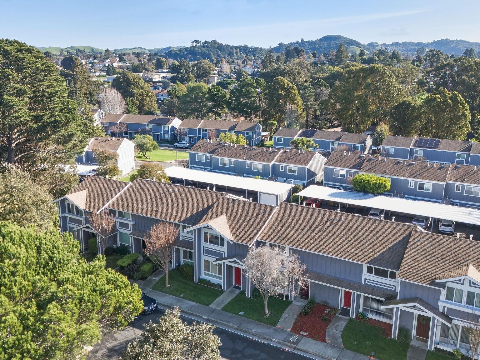 Detail Gallery Image 10 of 56 For 8 Park Ct, Richmond,  CA 94803 - 2 Beds | 1/1 Baths