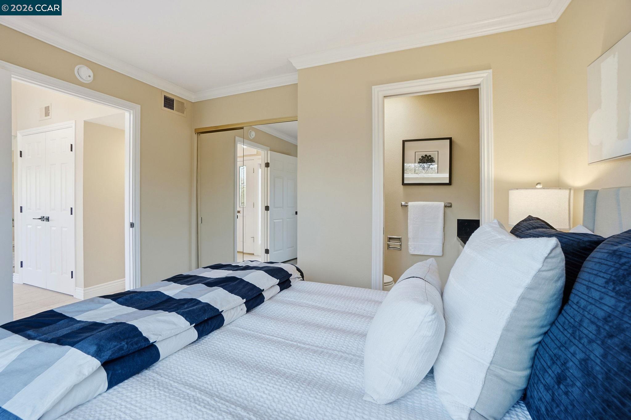 Photo #24: 41120437 Listing: Photo #24