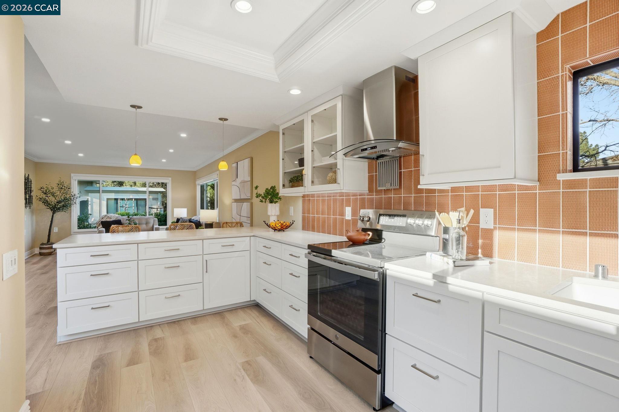 Photo #10: 41120437 Listing: Photo #10