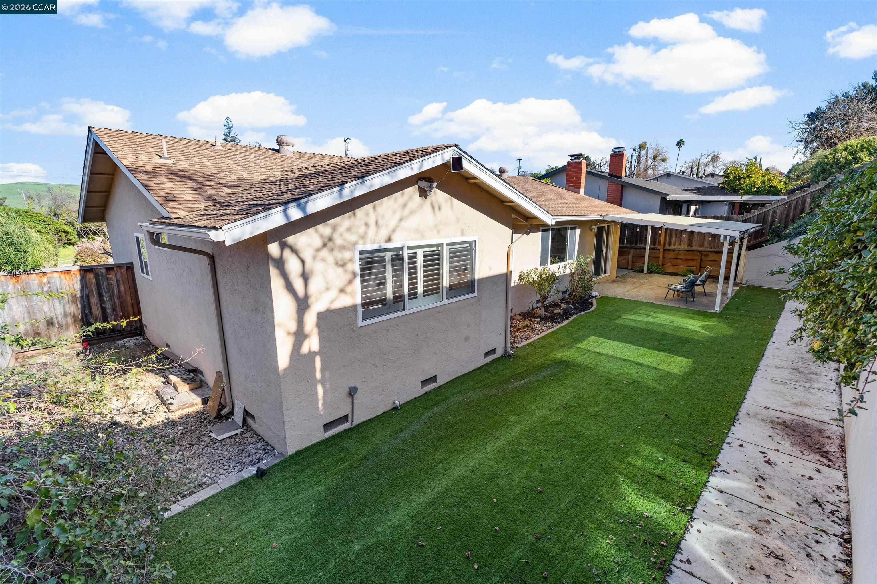 Detail Gallery Image 25 of 27 For 2283 Panoramic Dr, Concord,  CA 94520 - 4 Beds | 2 Baths