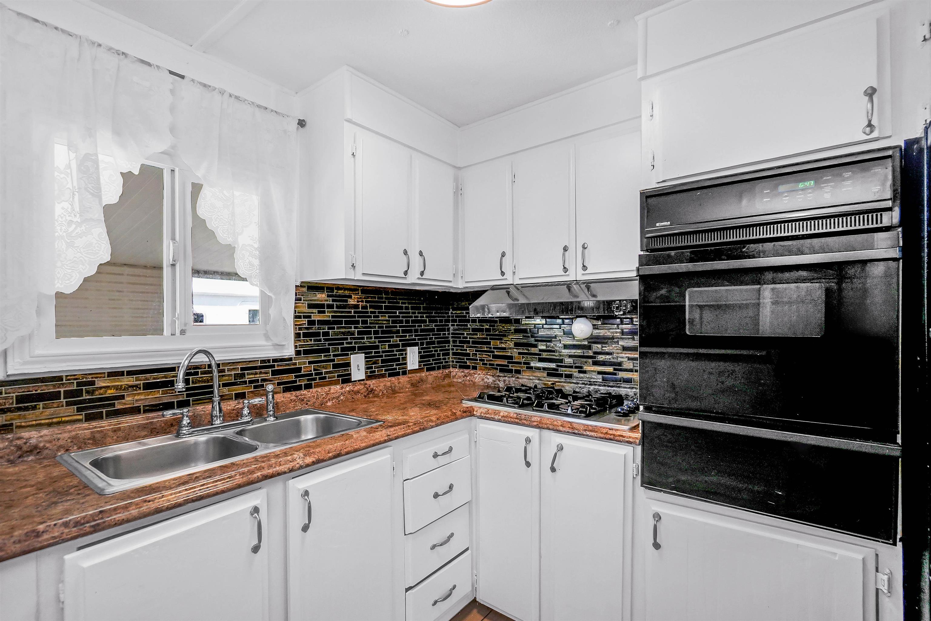 Detail Gallery Image 14 of 44 For 26 David Dr, Concord,  CA 94518 - 3 Beds | 2 Baths