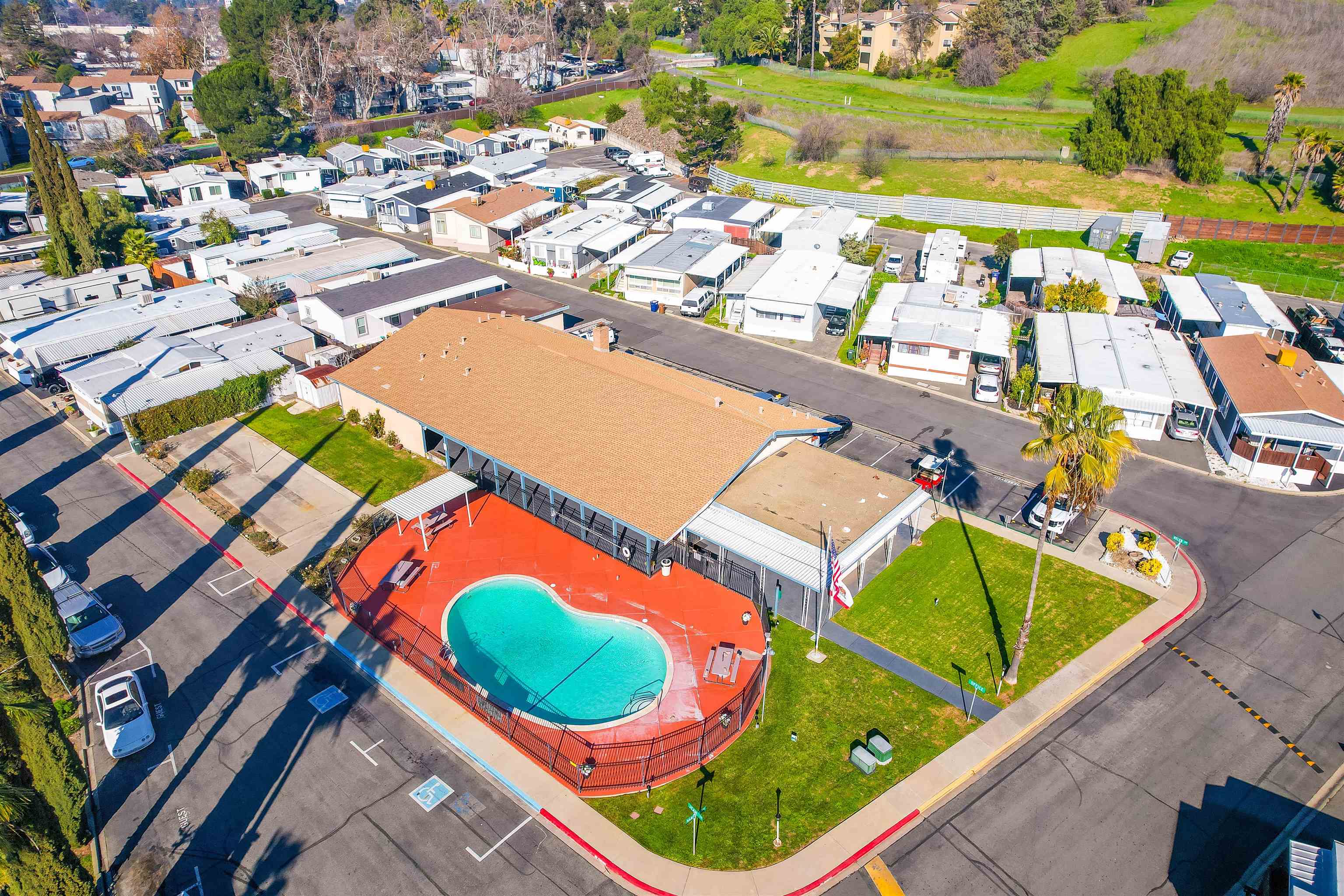 Detail Gallery Image 37 of 44 For 26 David Dr, Concord,  CA 94518 - 3 Beds | 2 Baths