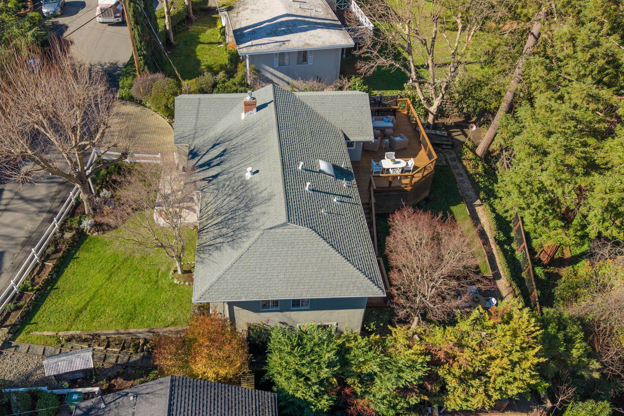 Detail Gallery Image 7 of 59 For 3326 Walnut Lane, Lafayette,  CA 94549 - 4 Beds | 2 Baths