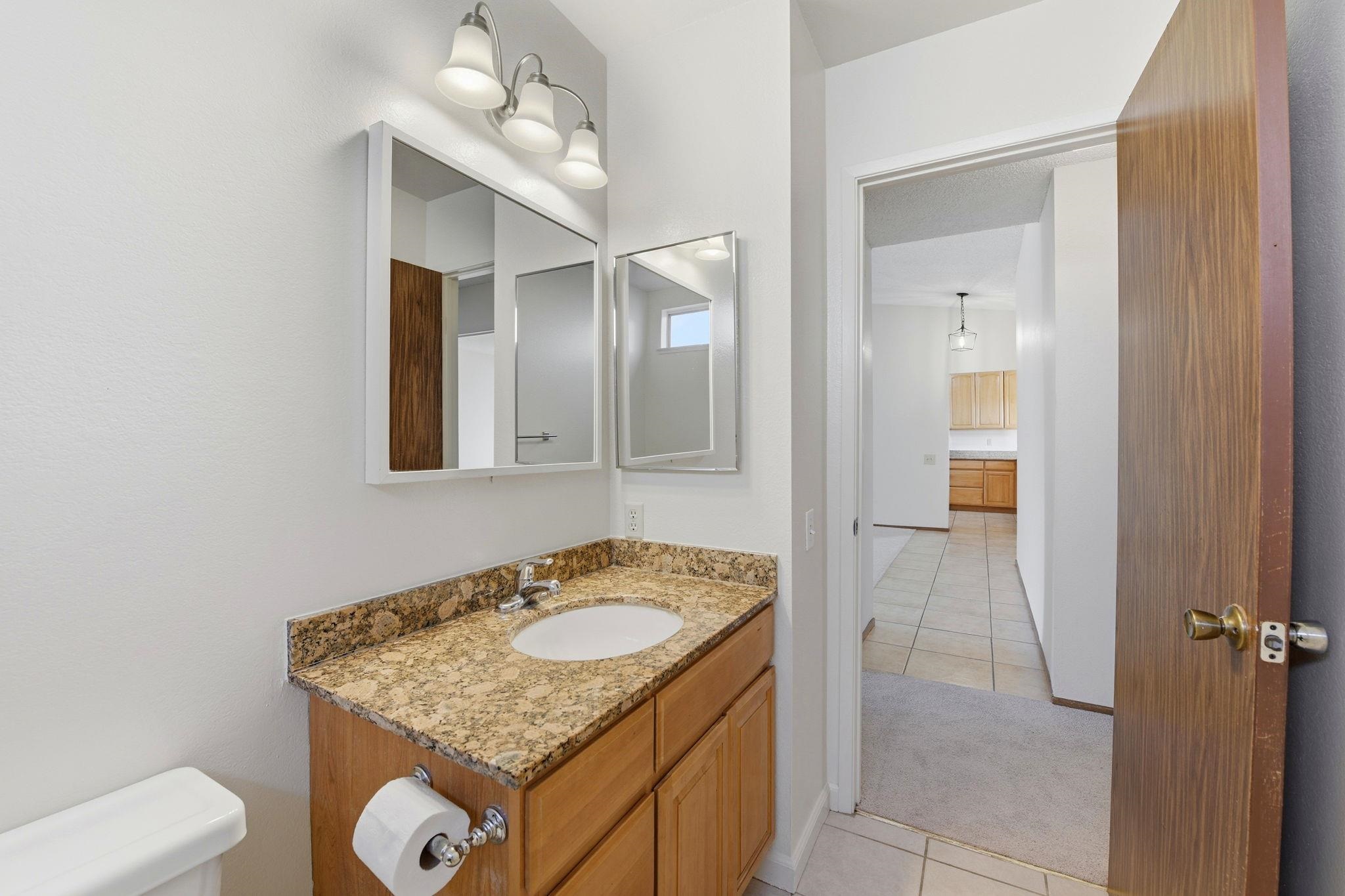 Detail Gallery Image 30 of 38 For 32533 Regents Blvd, Union City,  CA 94587 - 3 Beds | 2 Baths