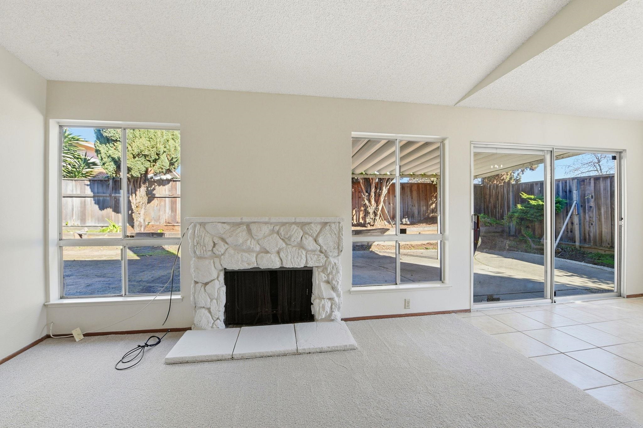 Detail Gallery Image 7 of 38 For 32533 Regents Blvd, Union City,  CA 94587 - 3 Beds | 2 Baths