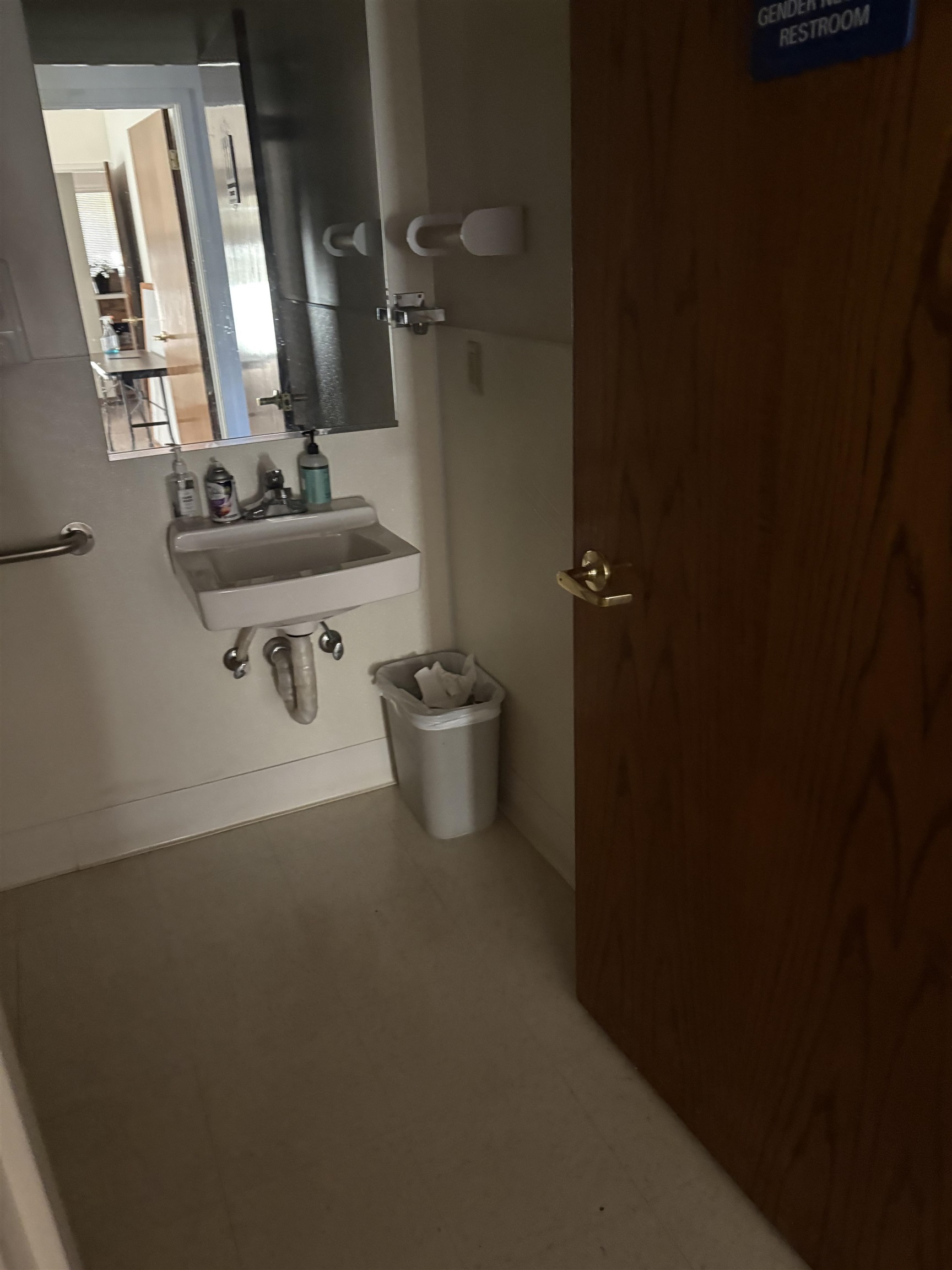 Detail Gallery Image 25 of 48 For , Hayward,  CA 94541 - – Beds | – Baths