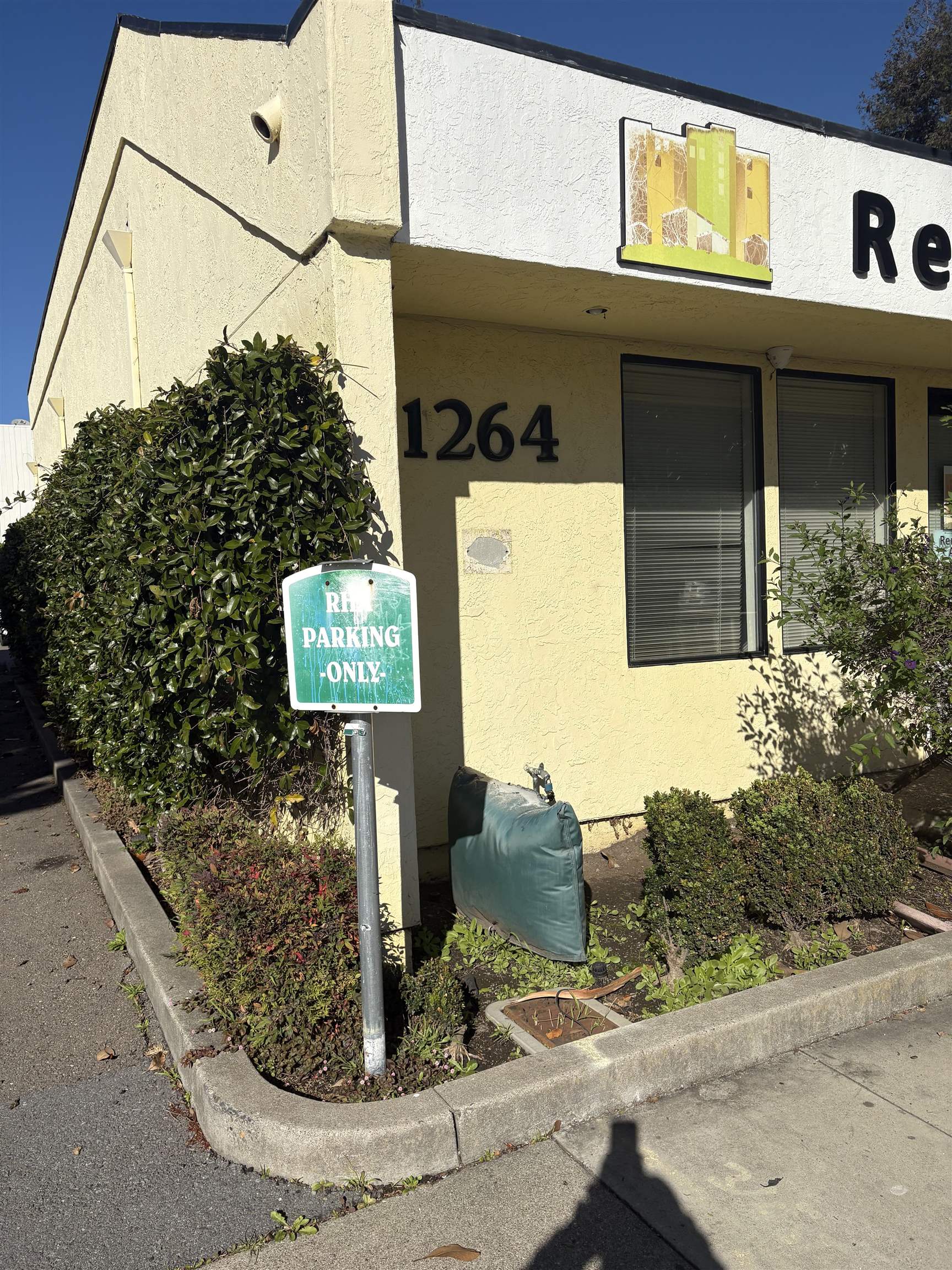 Detail Gallery Image 34 of 48 For , Hayward,  CA 94541 - – Beds | – Baths