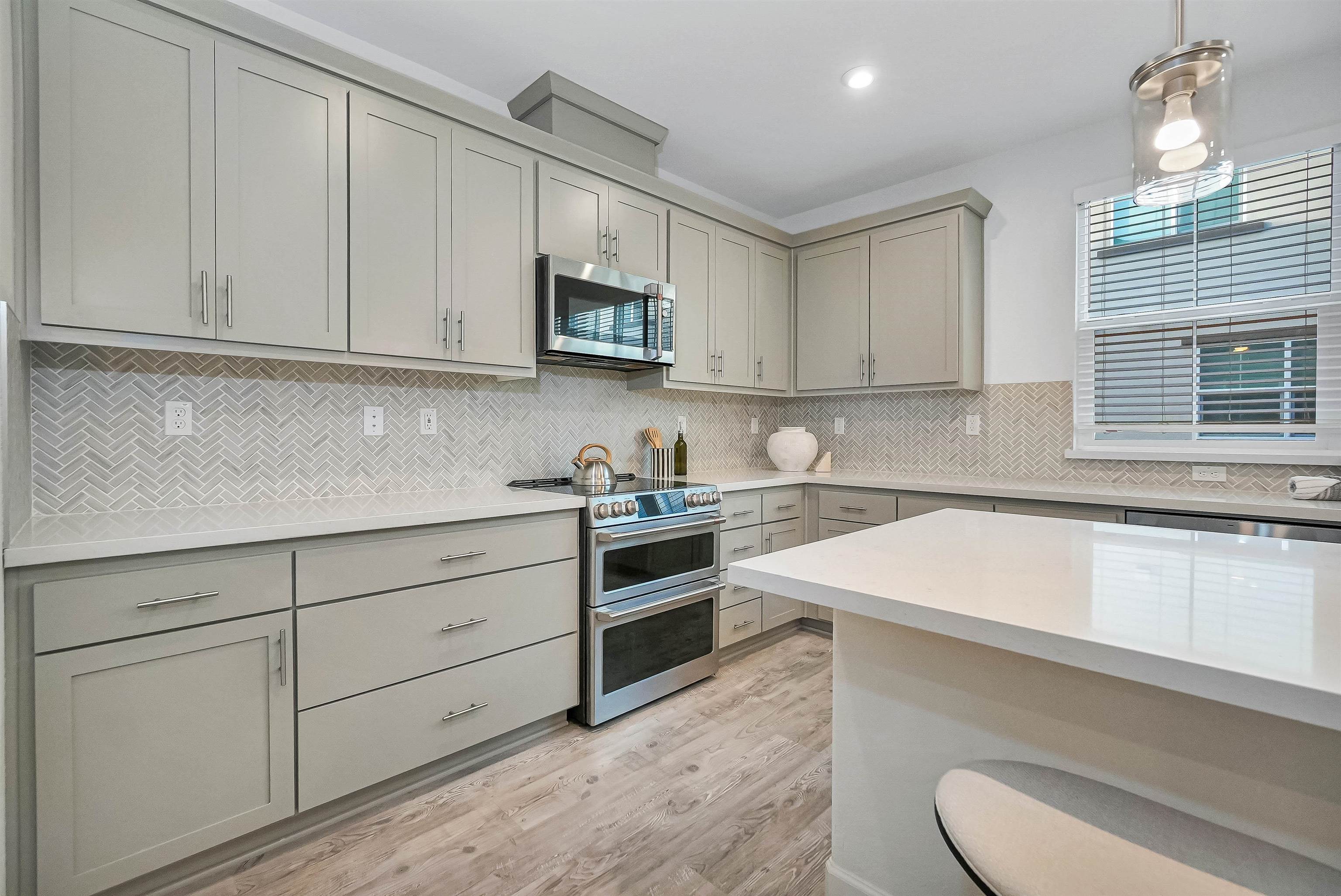 Detail Gallery Image 14 of 55 For 1725 Pedrozzi Cmn, Livermore,  CA 94551 - 4 Beds | 3/1 Baths