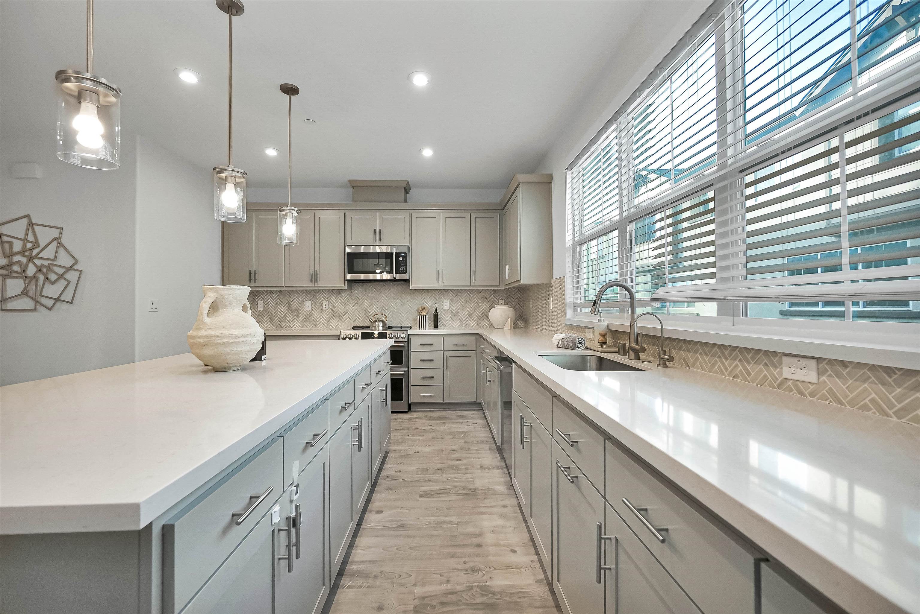 Detail Gallery Image 17 of 55 For 1725 Pedrozzi Cmn, Livermore,  CA 94551 - 4 Beds | 3/1 Baths