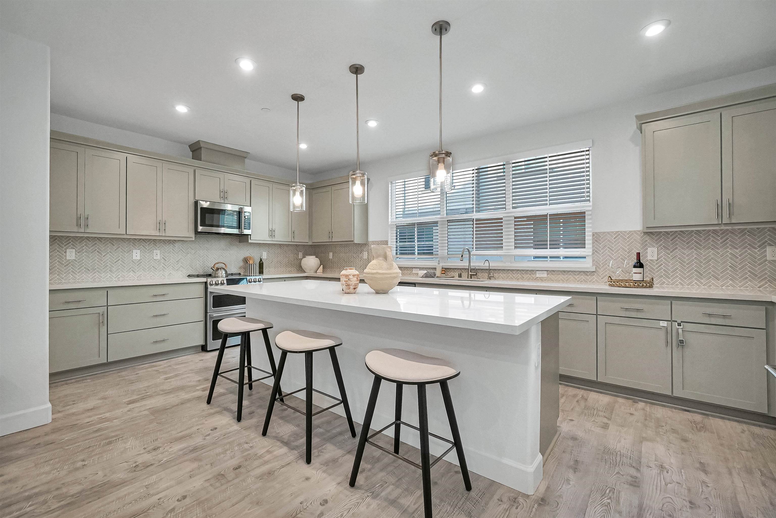 Detail Gallery Image 19 of 55 For 1725 Pedrozzi Cmn, Livermore,  CA 94551 - 4 Beds | 3/1 Baths