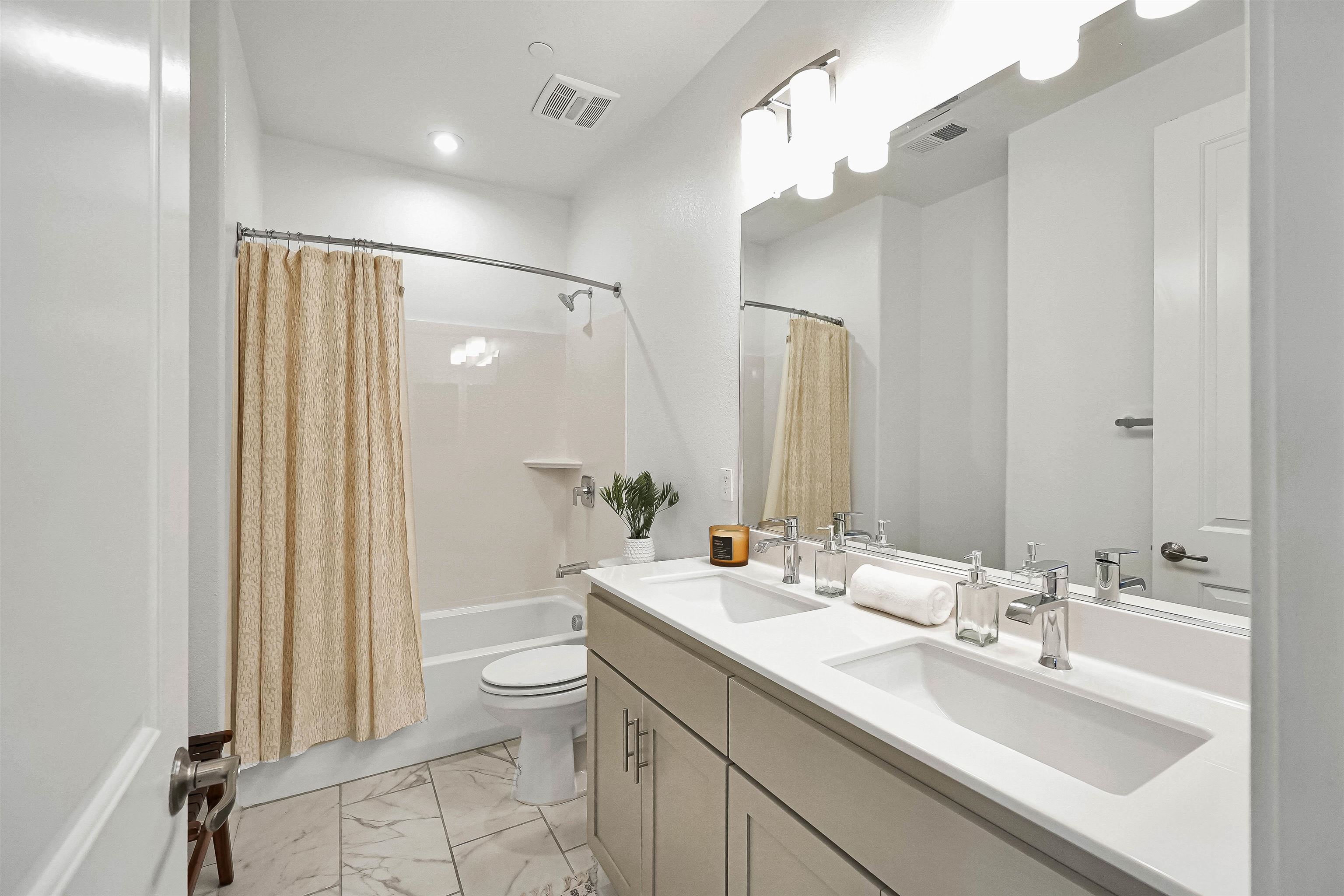 Detail Gallery Image 30 of 55 For 1725 Pedrozzi Cmn, Livermore,  CA 94551 - 4 Beds | 3/1 Baths