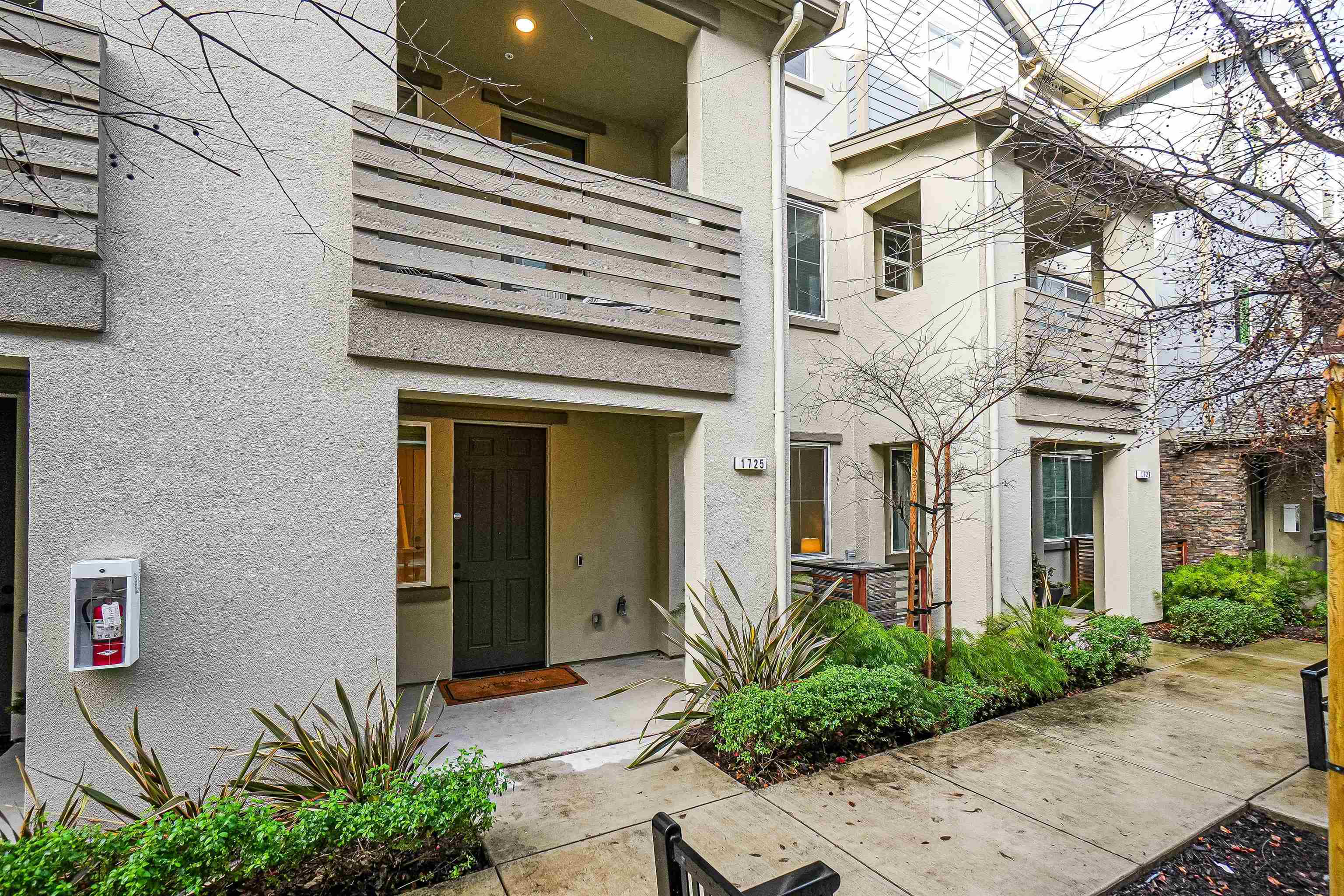 Detail Gallery Image 44 of 55 For 1725 Pedrozzi Cmn, Livermore,  CA 94551 - 4 Beds | 3/1 Baths