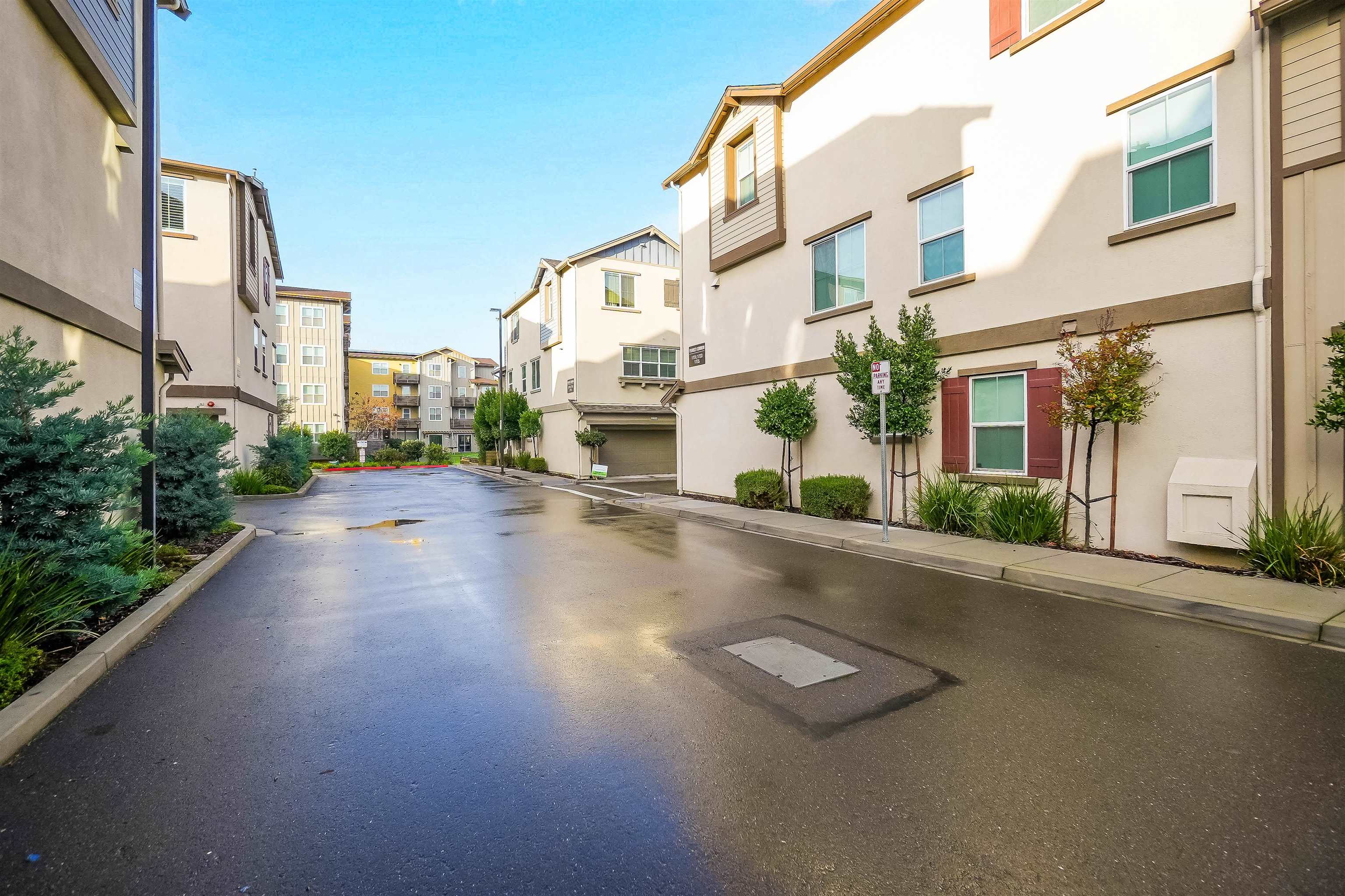 Detail Gallery Image 49 of 55 For 1725 Pedrozzi Cmn, Livermore,  CA 94551 - 4 Beds | 3/1 Baths