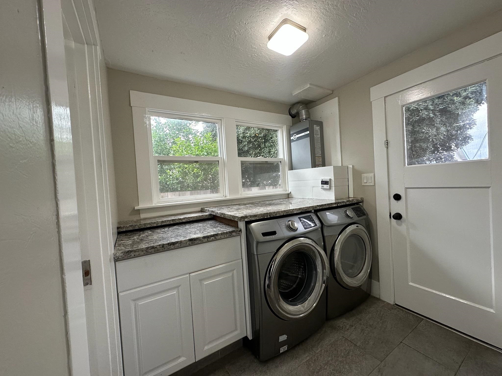 Detail Gallery Image 10 of 42 For 315 W 3rd Street #B,  Antioch,  CA 94509 - 2 Beds | 2 Baths