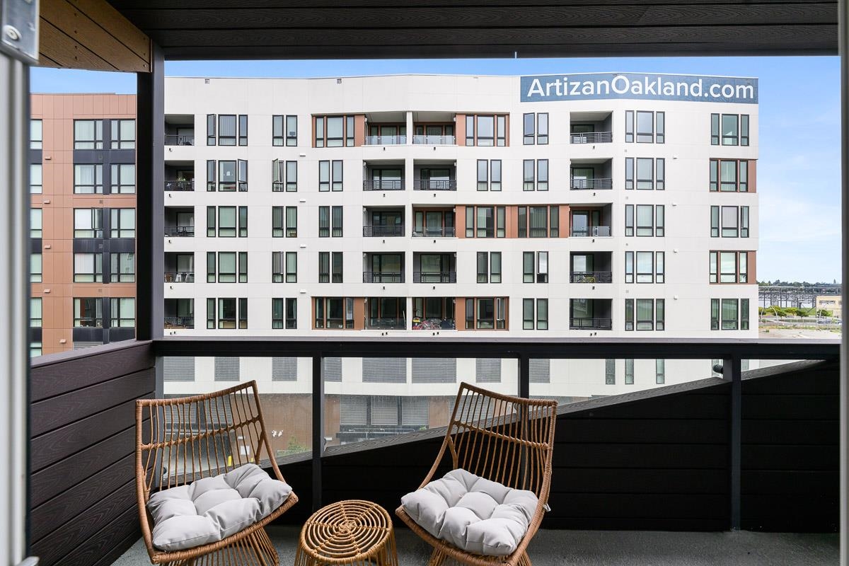 Detail Gallery Image 18 of 41 For 260 Brooklyn Basin Way #443,  Oakland,  CA 94606 - 1 Beds | 1 Baths