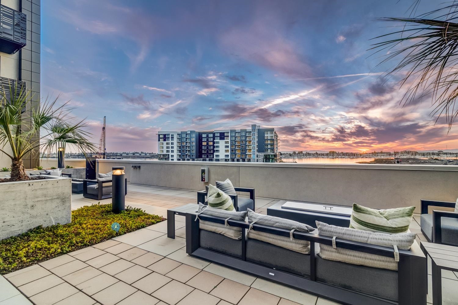 Detail Gallery Image 24 of 41 For 260 Brooklyn Basin Way #443,  Oakland,  CA 94606 - 1 Beds | 1 Baths