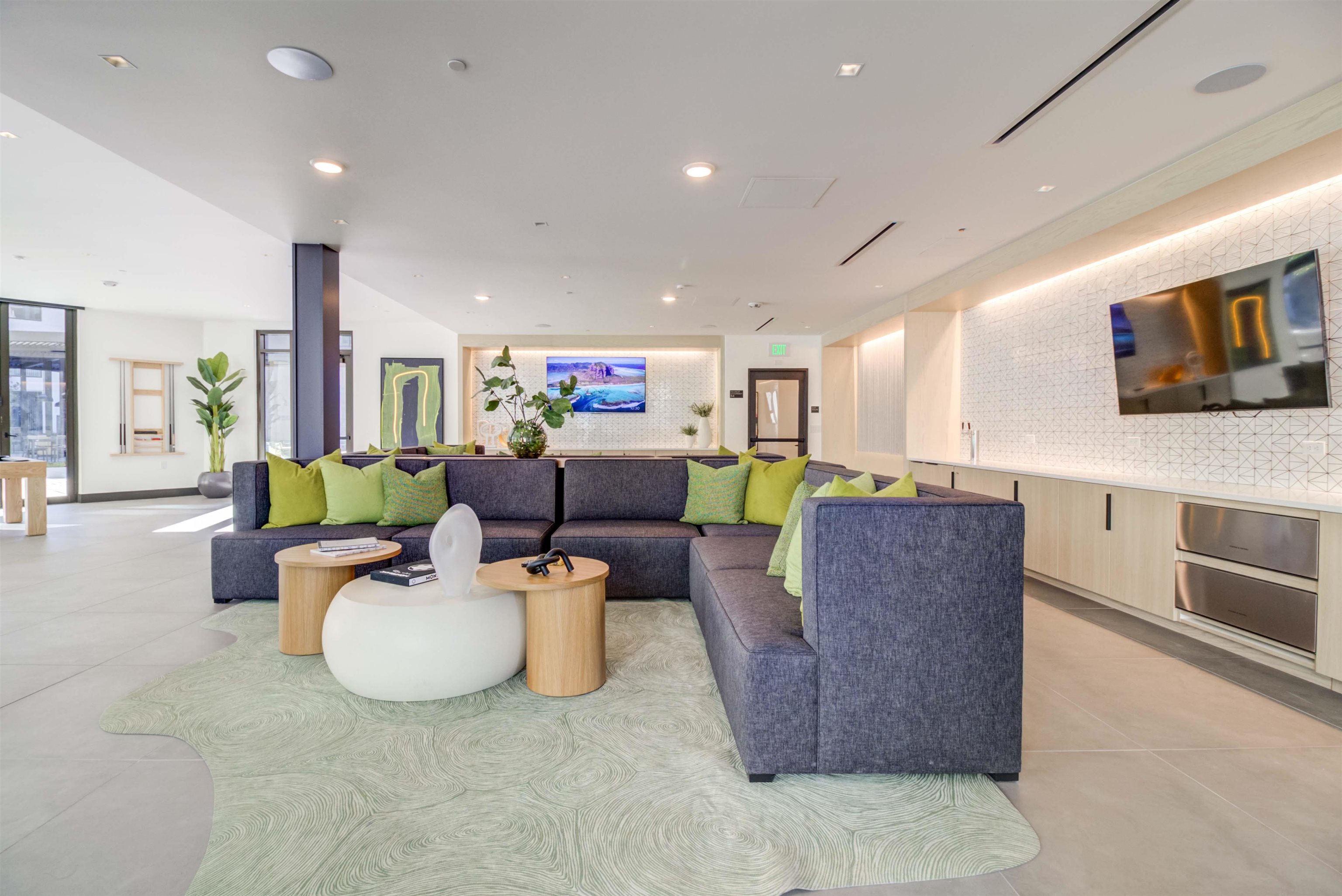 Detail Gallery Image 28 of 41 For 260 Brooklyn Basin Way #443,  Oakland,  CA 94606 - 1 Beds | 1 Baths