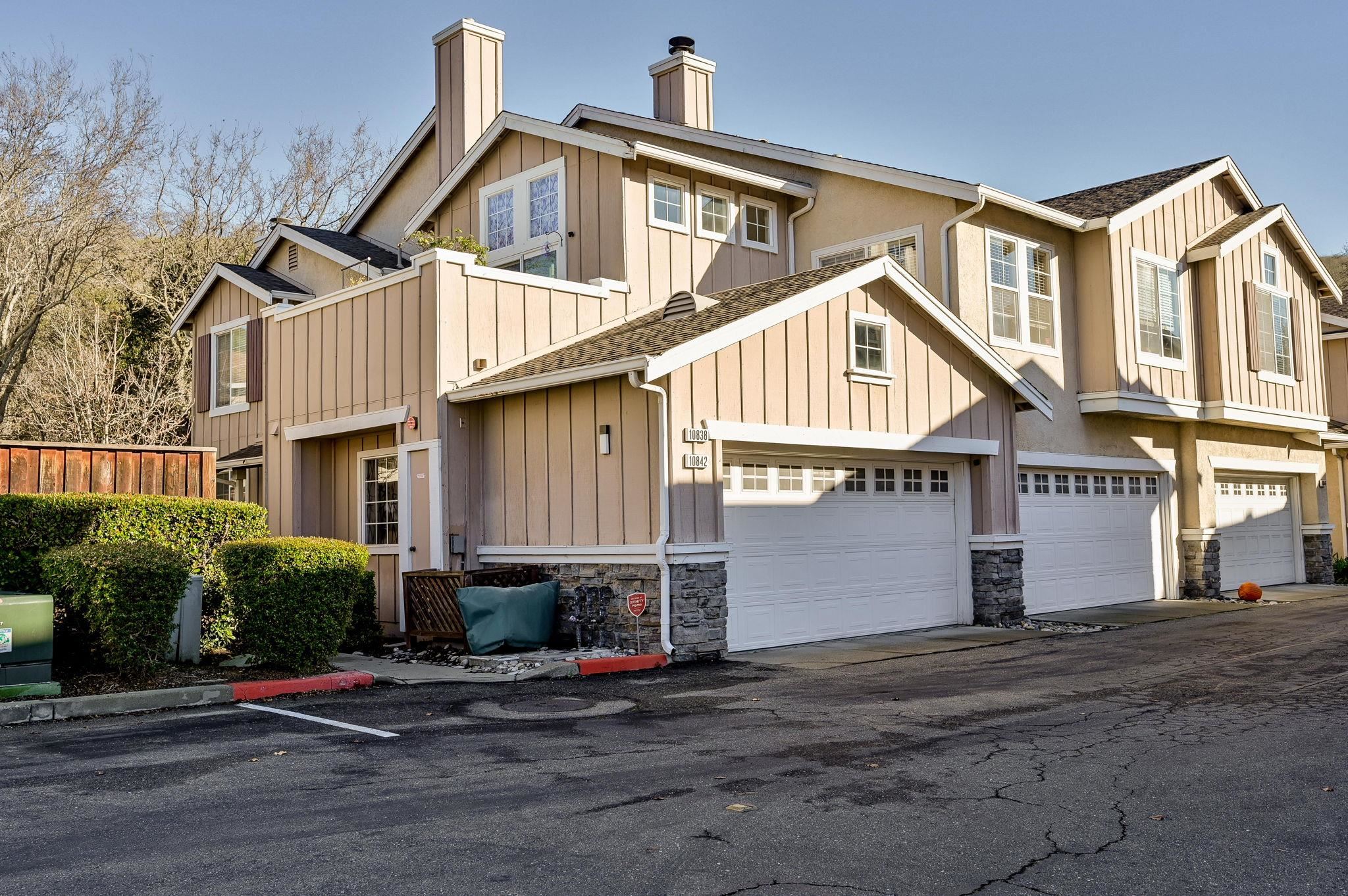 Photo #1: 41120456 Listing: Photo #1