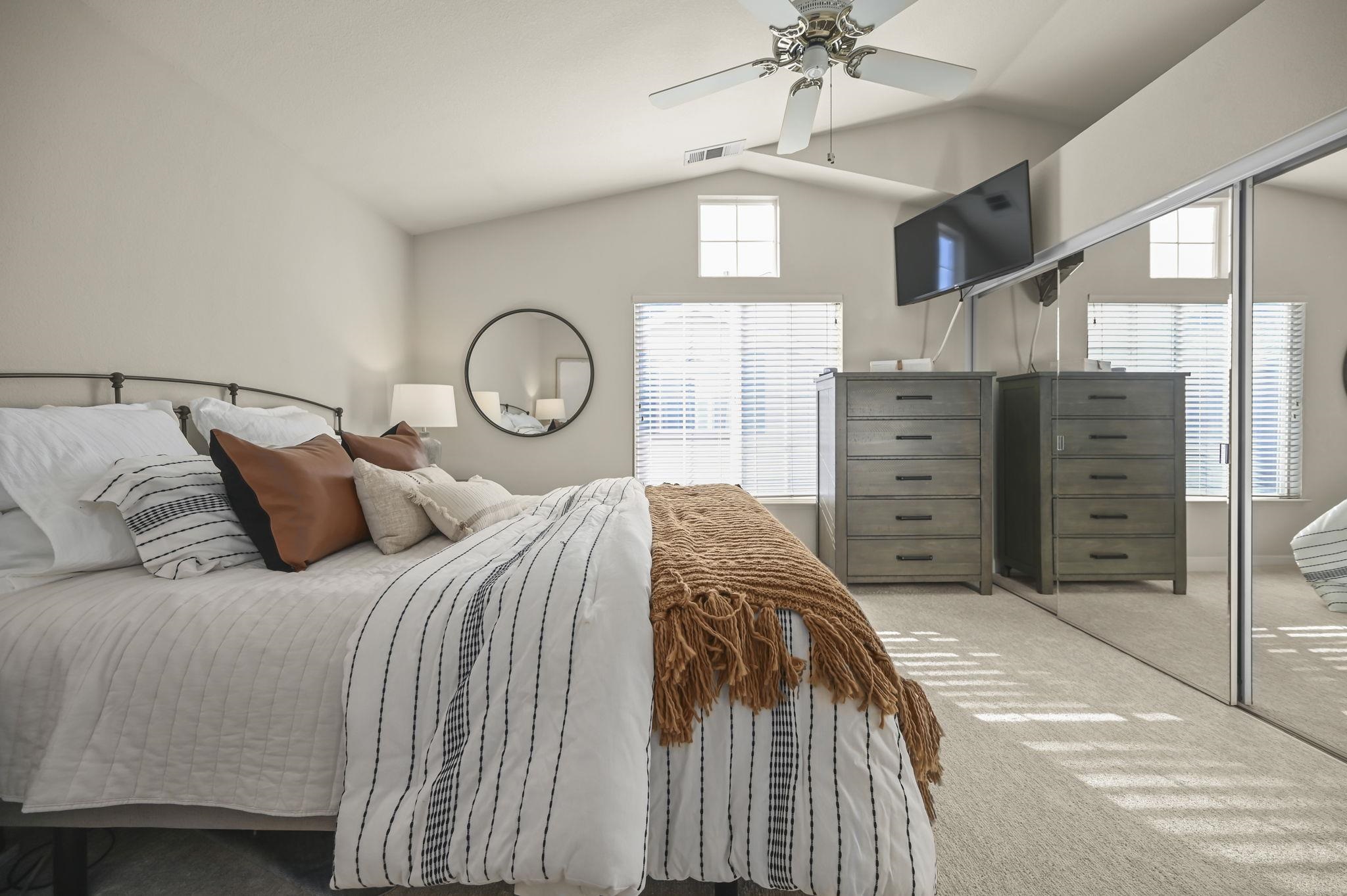 Photo #12: 41120456 Listing: Photo #12