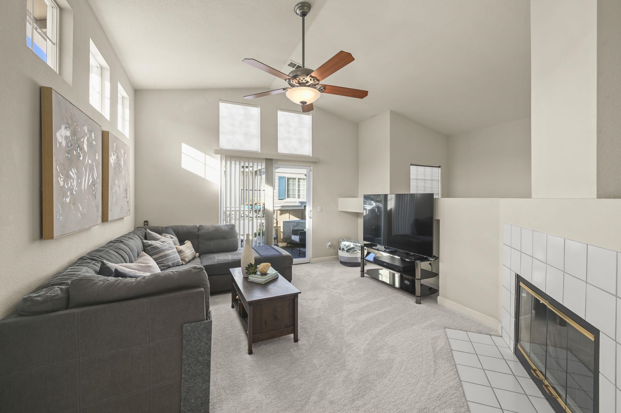 Photo #3: 41120456 Listing: Photo #3