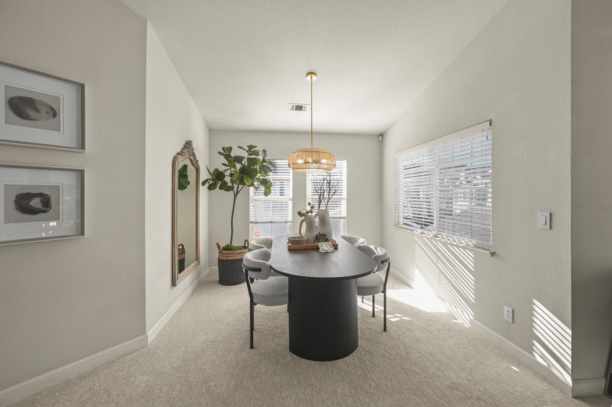 Photo #4: 41120456 Listing: Photo #4