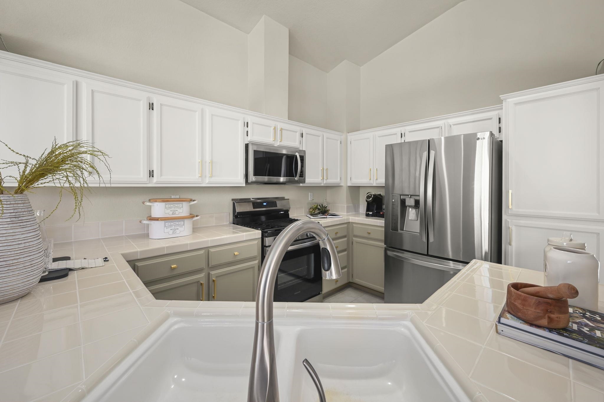 Photo #7: 41120456 Listing: Photo #7