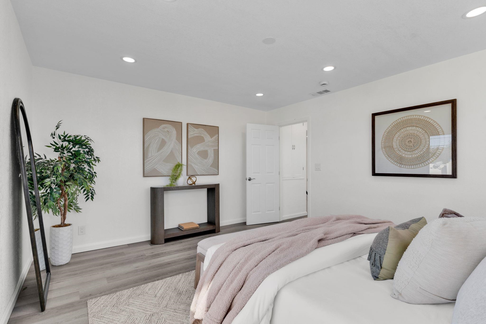 Detail Gallery Image 32 of 49 For 1482 Lincoln, Berkeley,  CA 94702 - 3 Beds | 2 Baths