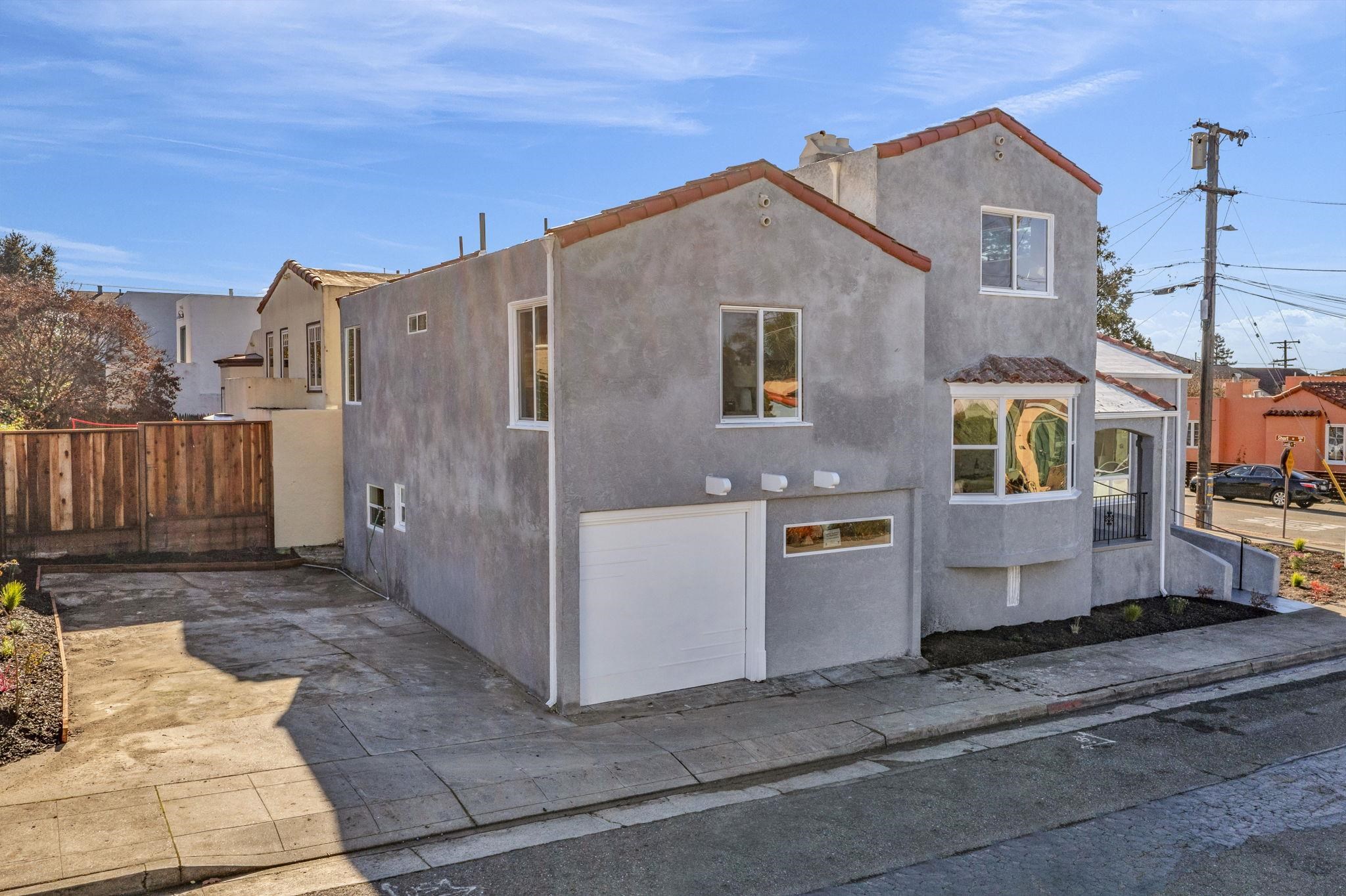 Detail Gallery Image 41 of 49 For 1482 Lincoln, Berkeley,  CA 94702 - 3 Beds | 2 Baths