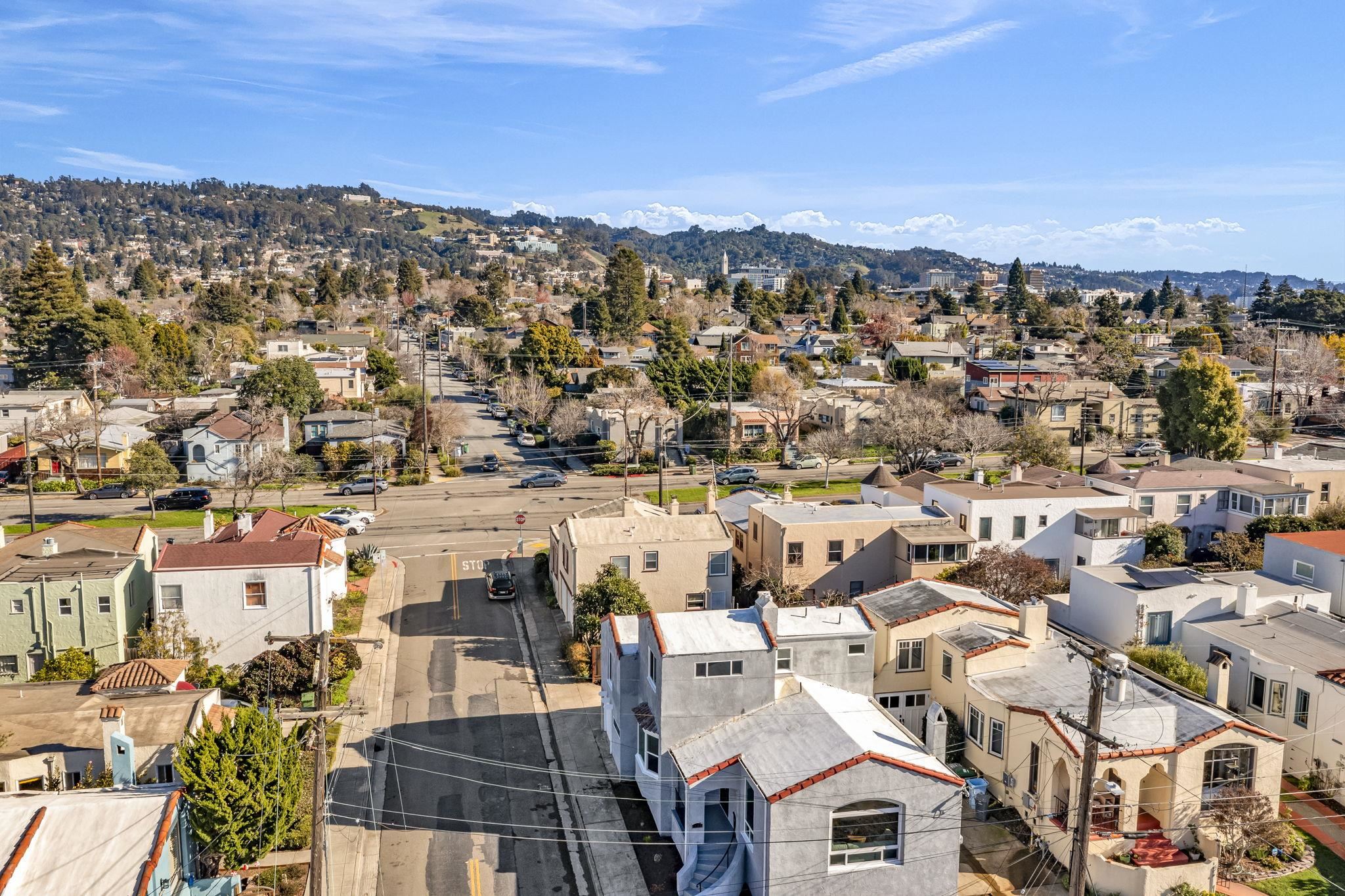 Detail Gallery Image 44 of 49 For 1482 Lincoln, Berkeley,  CA 94702 - 3 Beds | 2 Baths