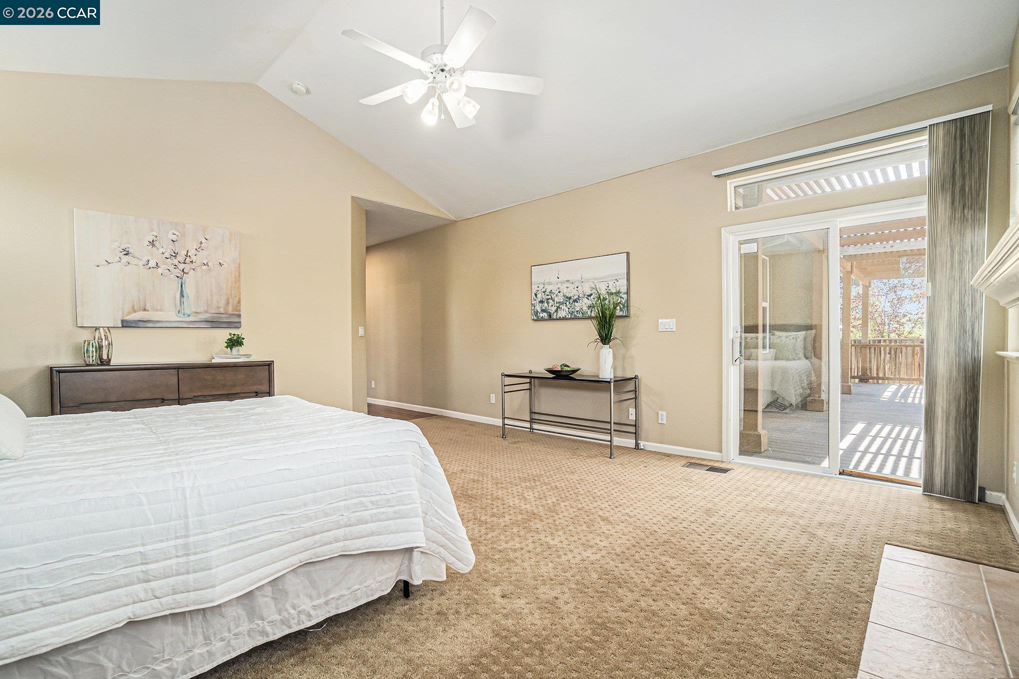 Detail Gallery Image 16 of 39 For 121 St Nazaire Ct, Martinez,  CA 94553 - 5 Beds | 3 Baths