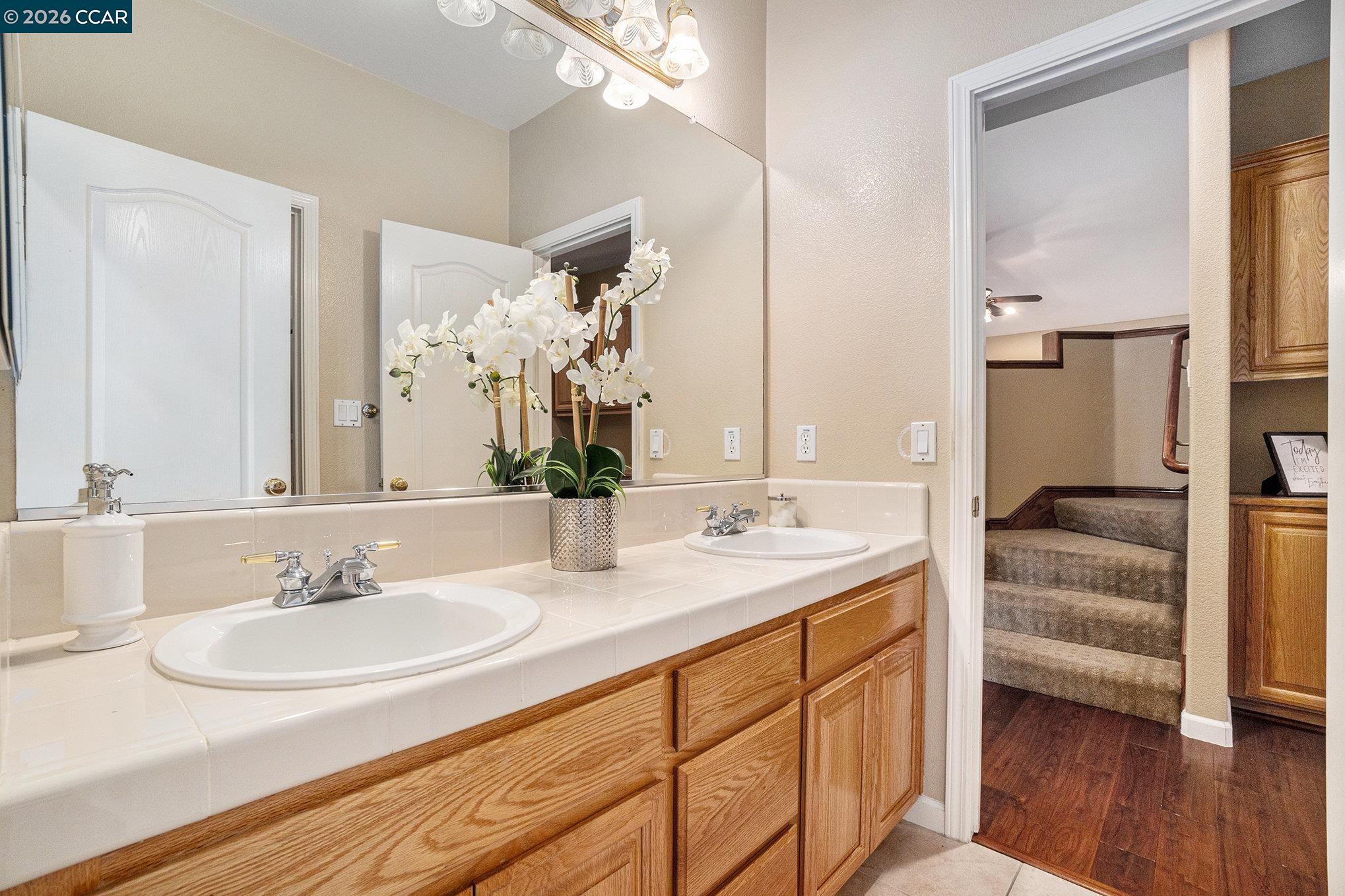 Detail Gallery Image 21 of 39 For 121 St Nazaire Ct, Martinez,  CA 94553 - 5 Beds | 3 Baths