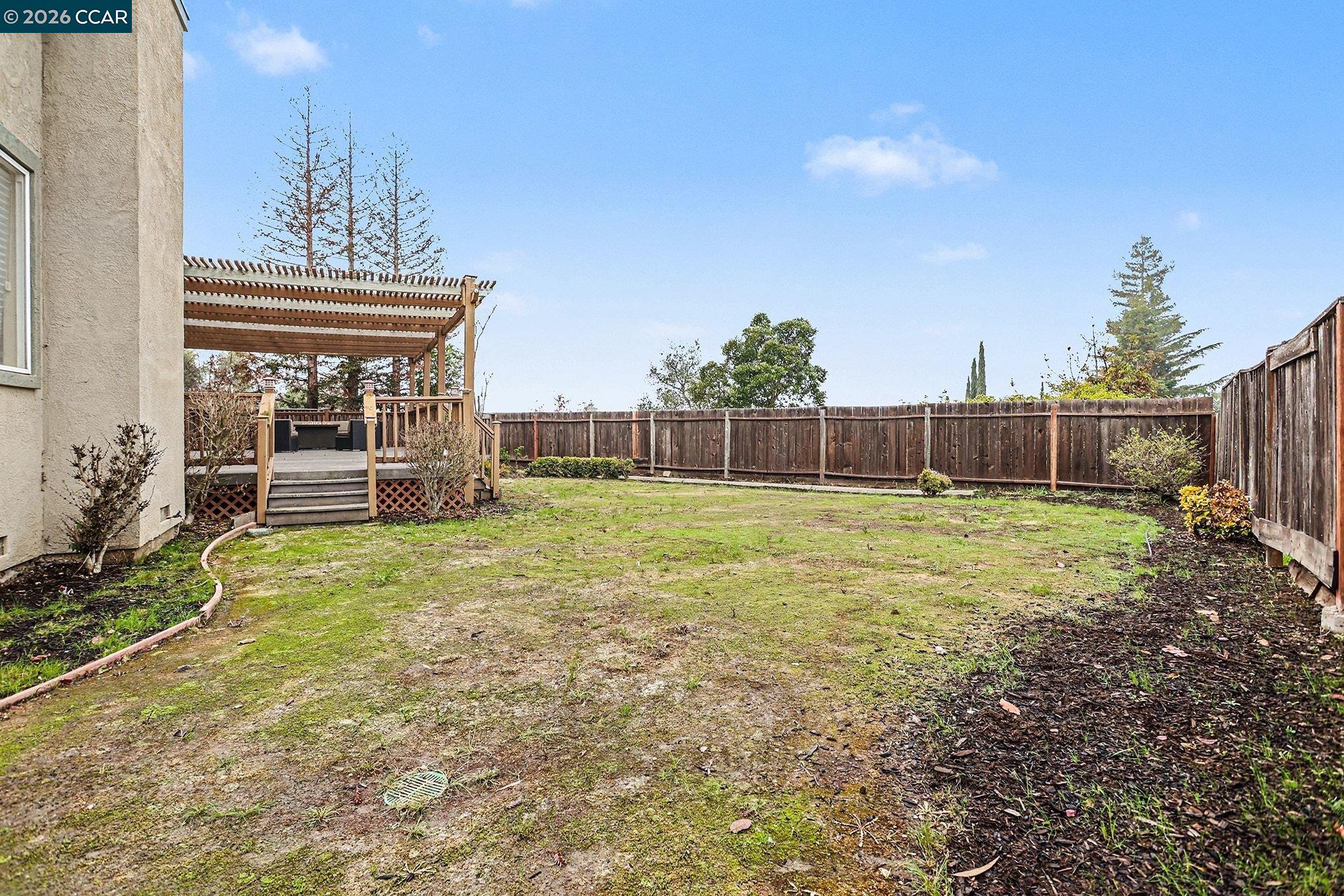 Detail Gallery Image 34 of 39 For 121 St Nazaire Ct, Martinez,  CA 94553 - 5 Beds | 3 Baths
