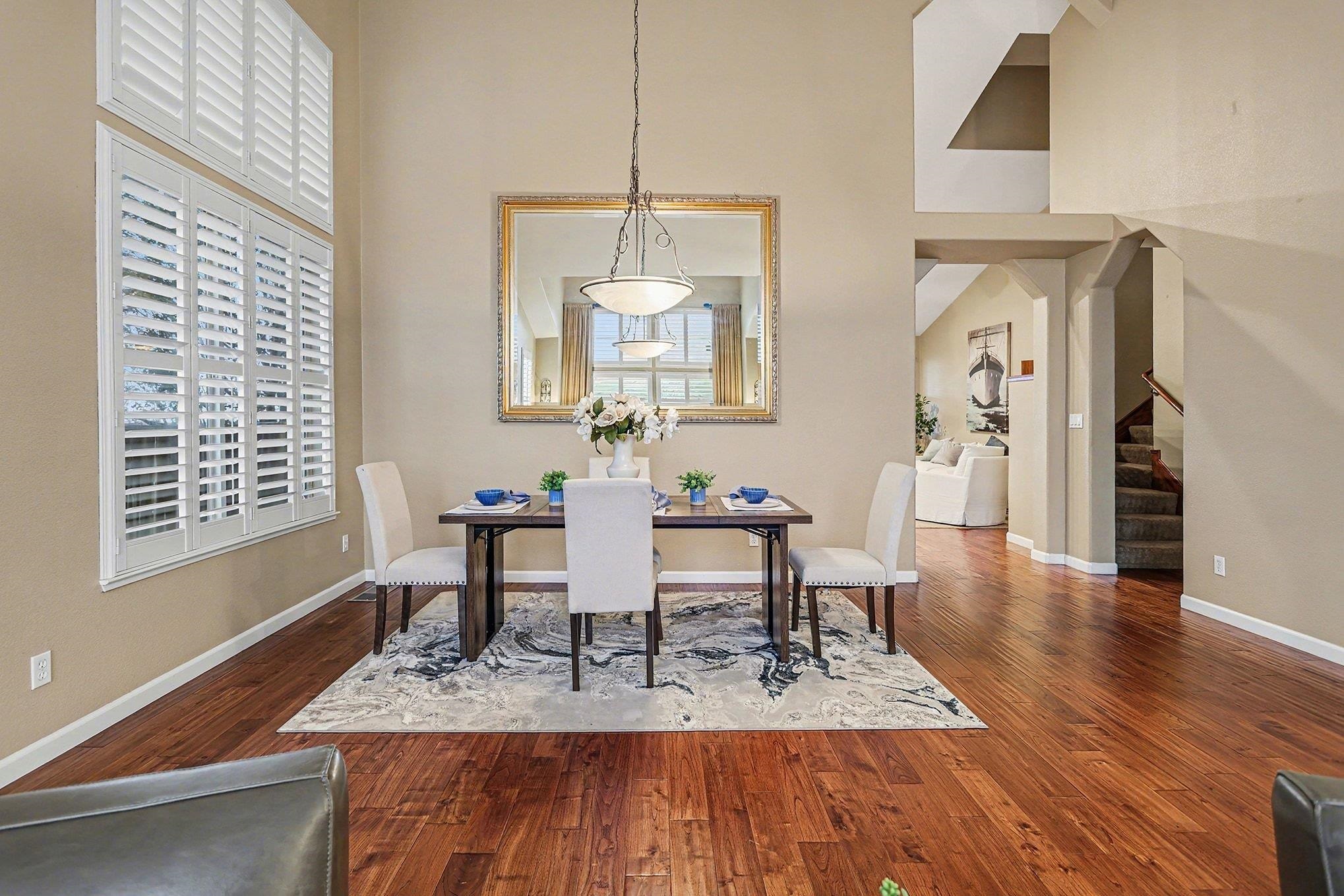 Detail Gallery Image 5 of 35 For 121 St Nazaire Ct, Martinez,  CA 94553 - 5 Beds | 3 Baths